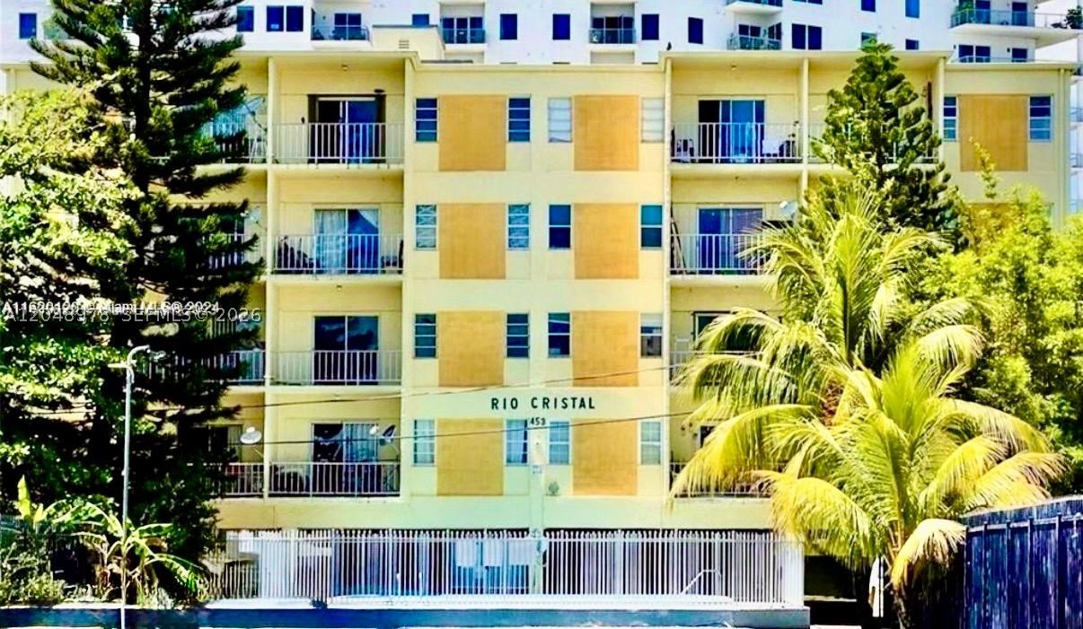 453 SW 2nd St #306C, Miami FL 33130