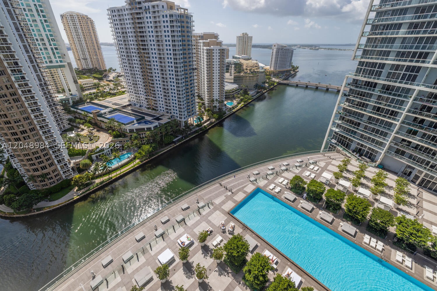 465 Brickell Ave #3506, Miami FL 33131