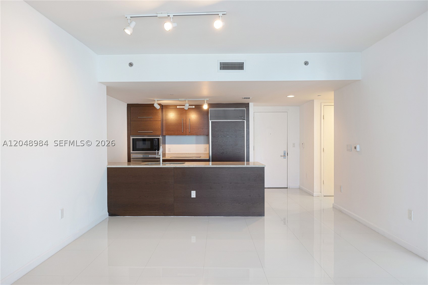 465 Brickell Ave #3506, Miami FL 33131