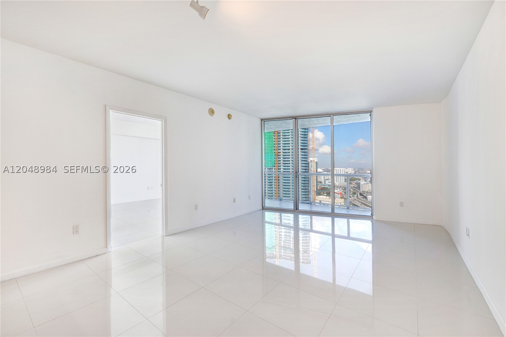 465 Brickell Ave #3506, Miami FL 33131