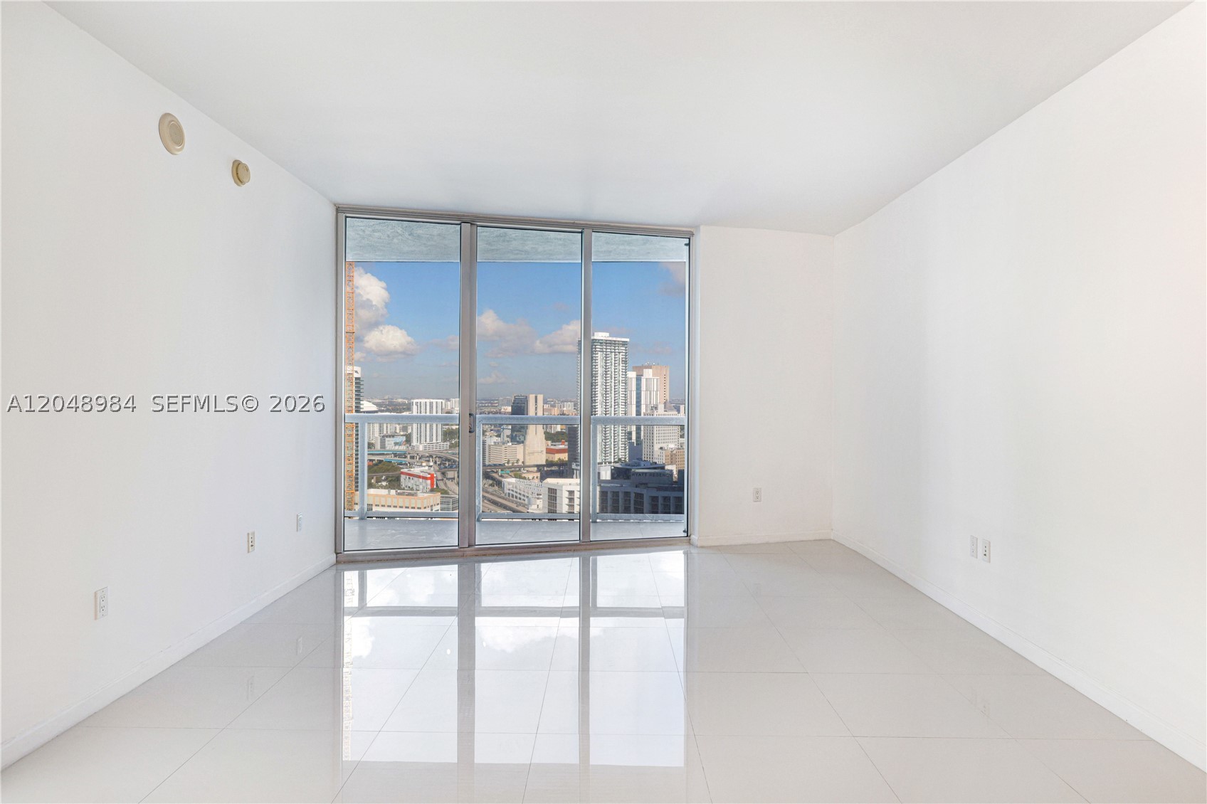 465 Brickell Ave #3506, Miami FL 33131