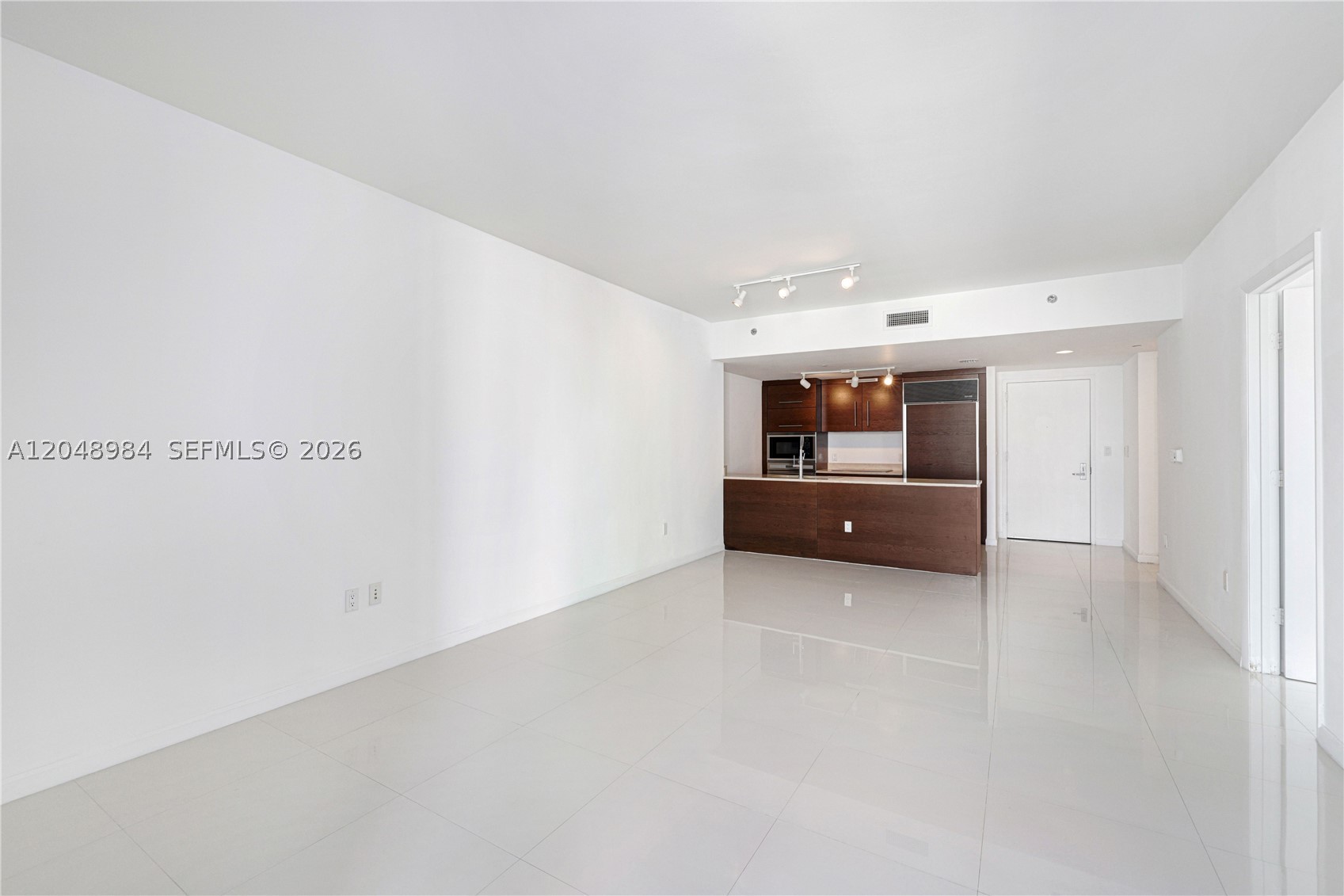 465 Brickell Ave #3506, Miami FL 33131