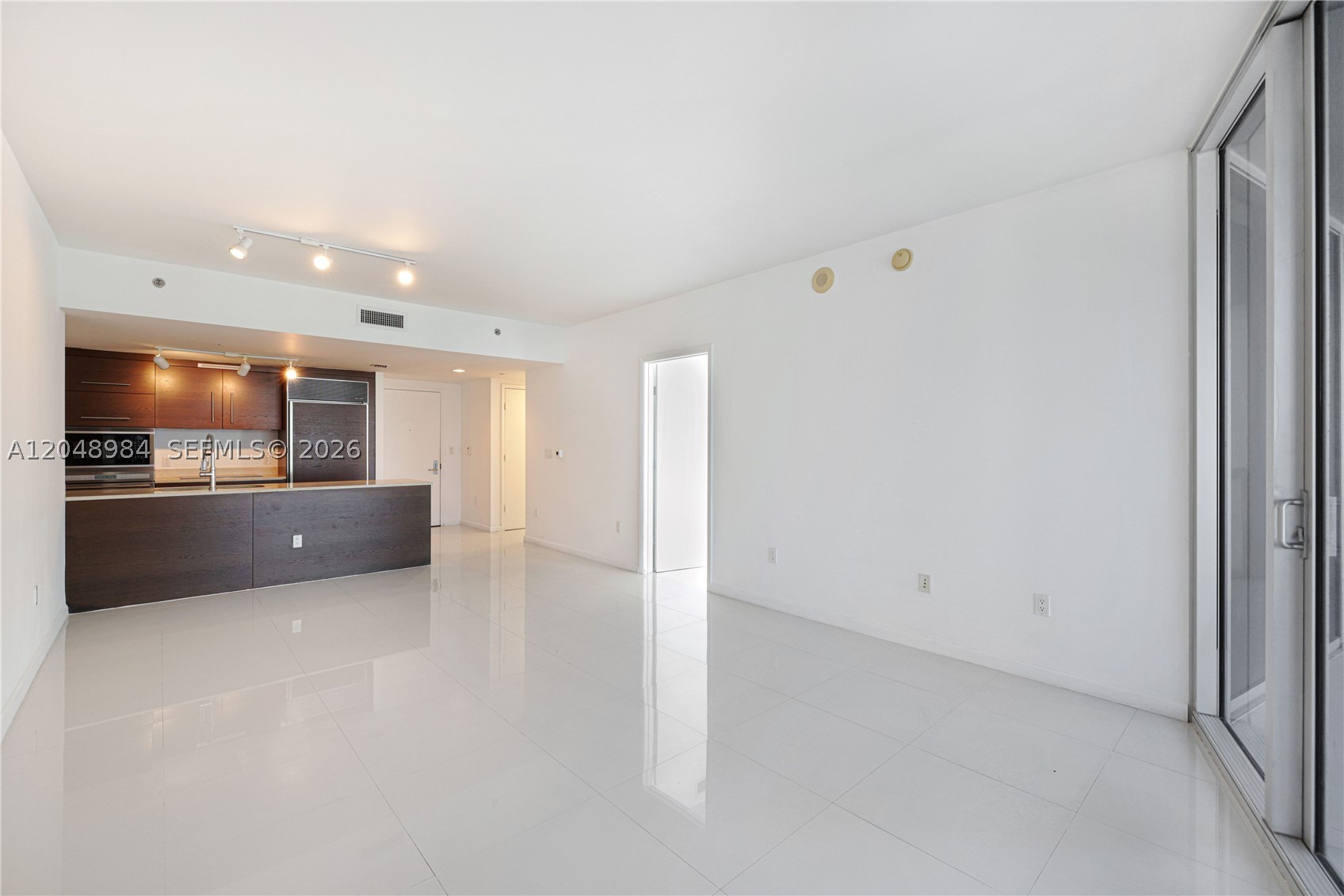 465 Brickell Ave #3506, Miami FL 33131
