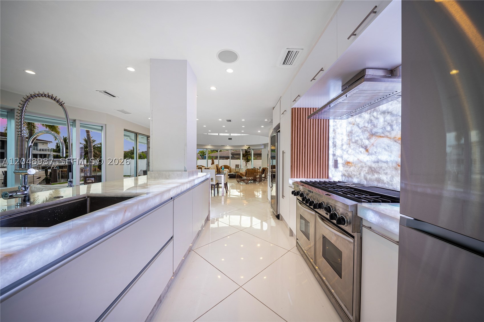 3344 NE 167th St, North Miami Beach FL 33160