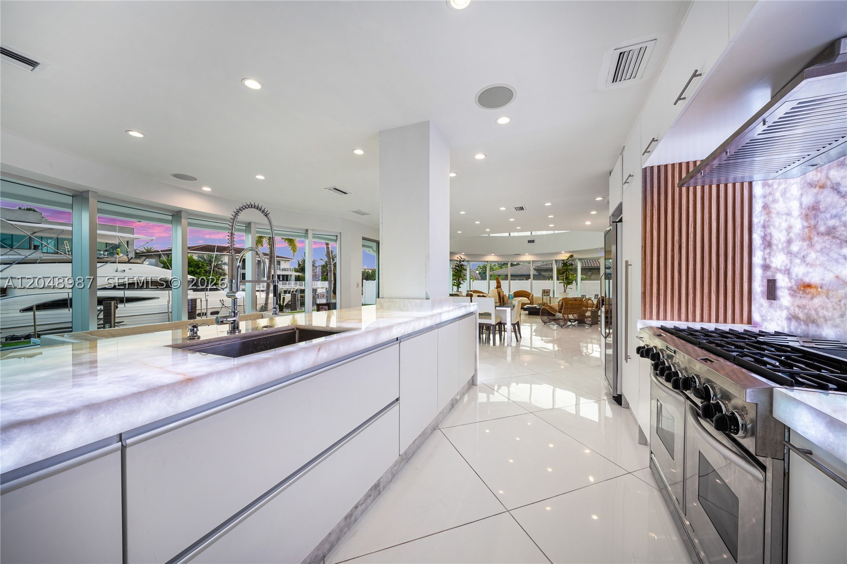 3344 NE 167th St, North Miami Beach FL 33160