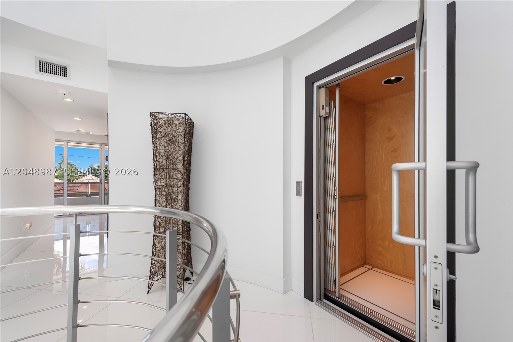 3344 NE 167th St, North Miami Beach FL 33160