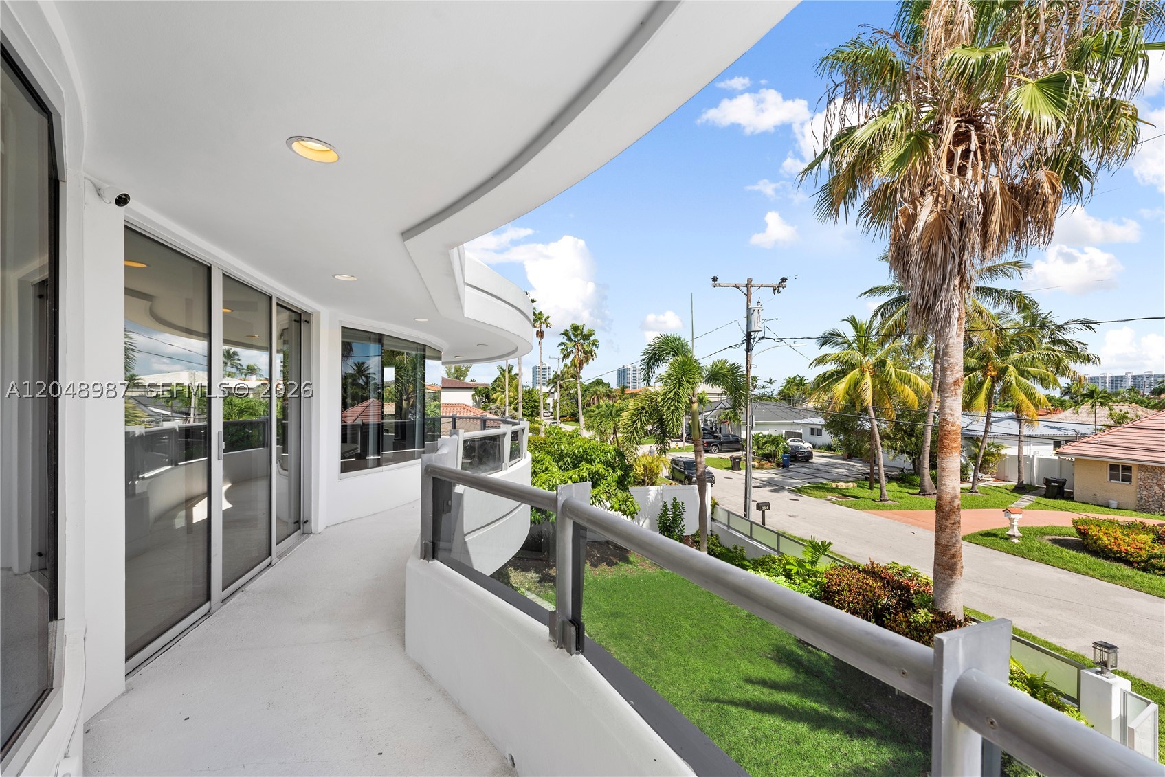 3344 NE 167th St, North Miami Beach FL 33160