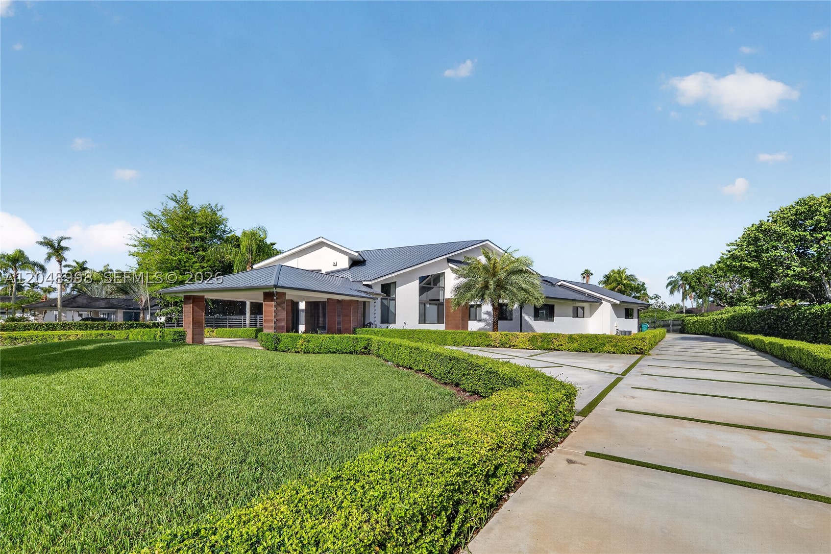 10506 SW 89 Place, Miami FL 33176