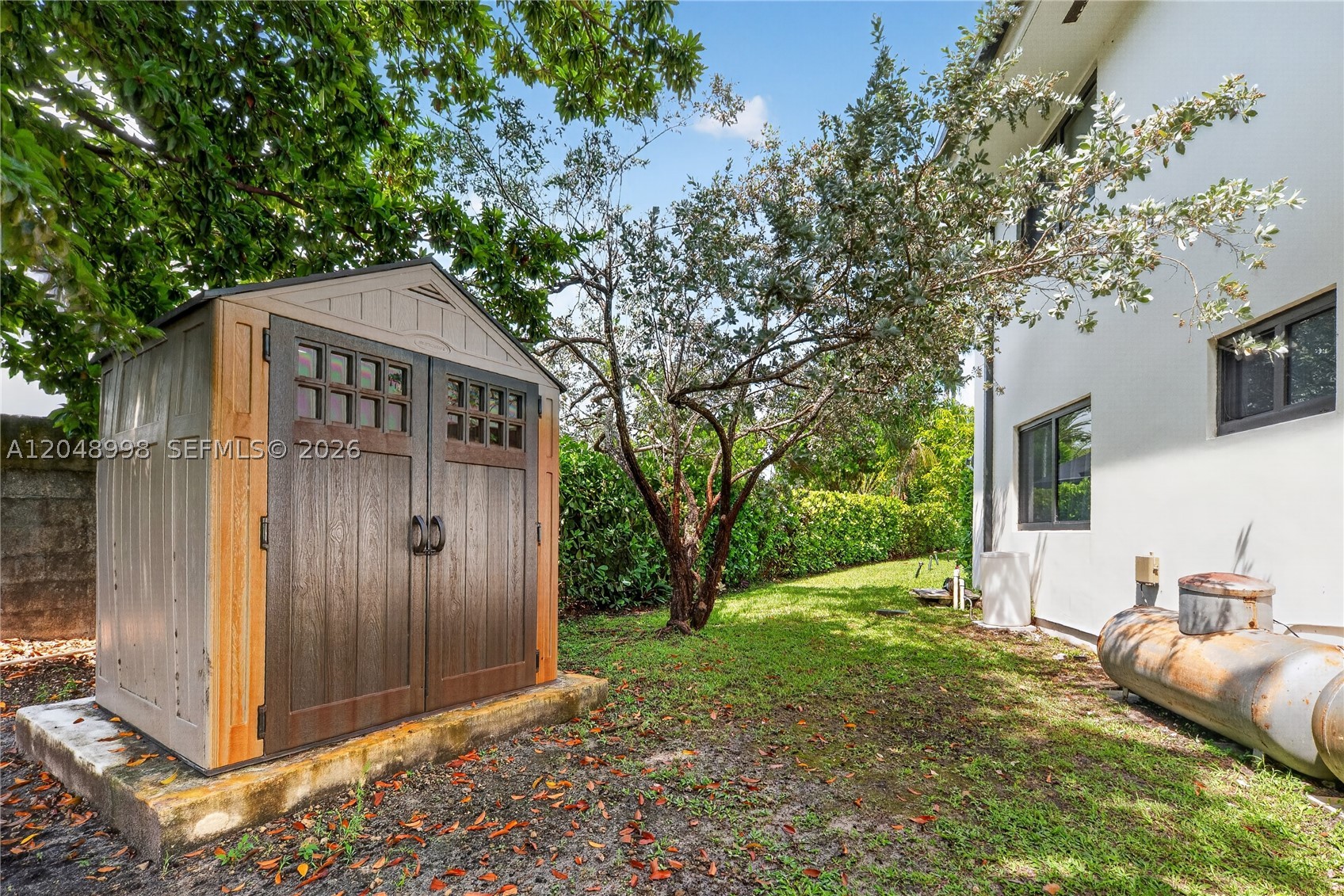 10506 SW 89 Place, Miami FL 33176