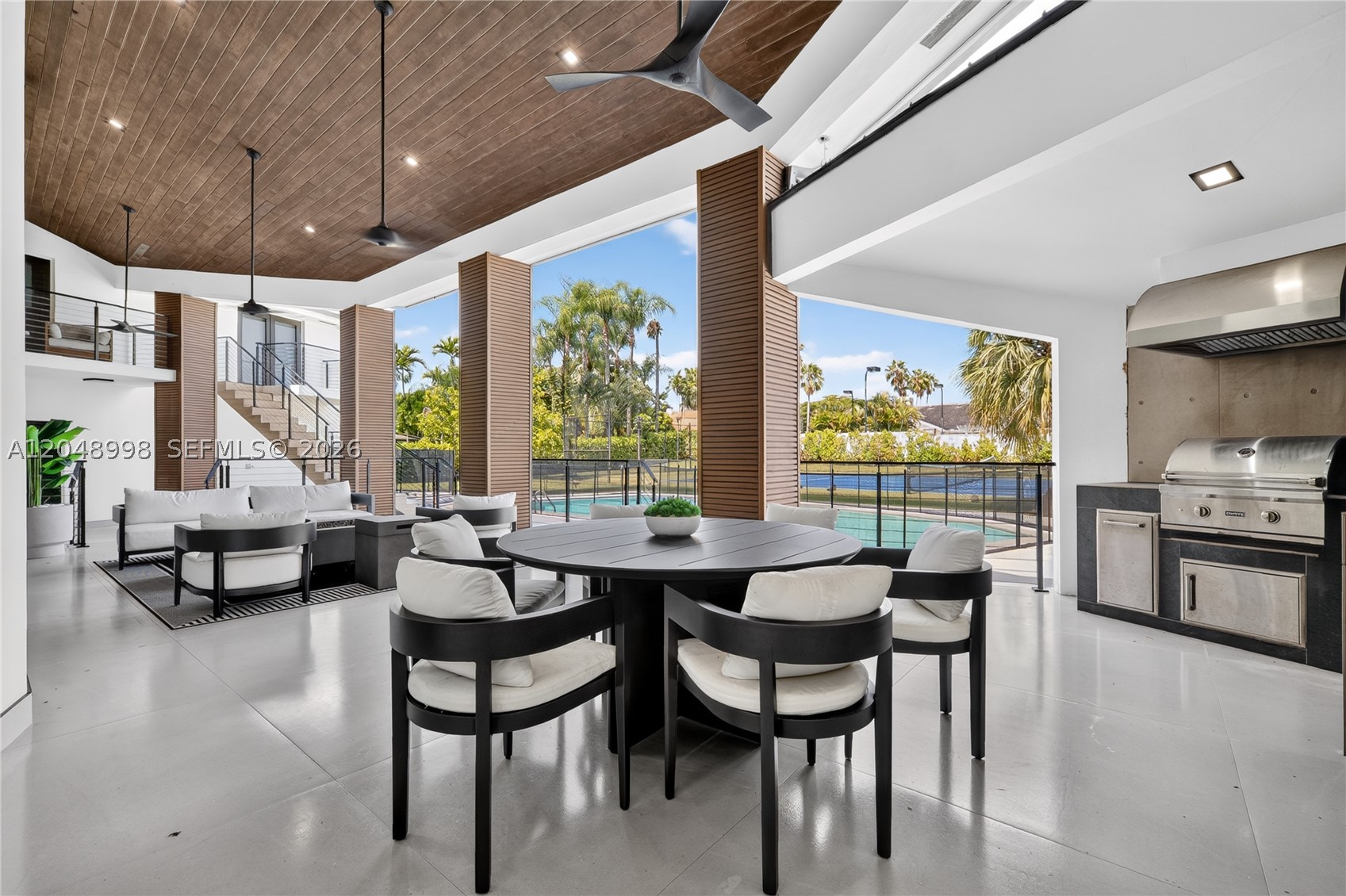10506 SW 89 Place, Miami FL 33176