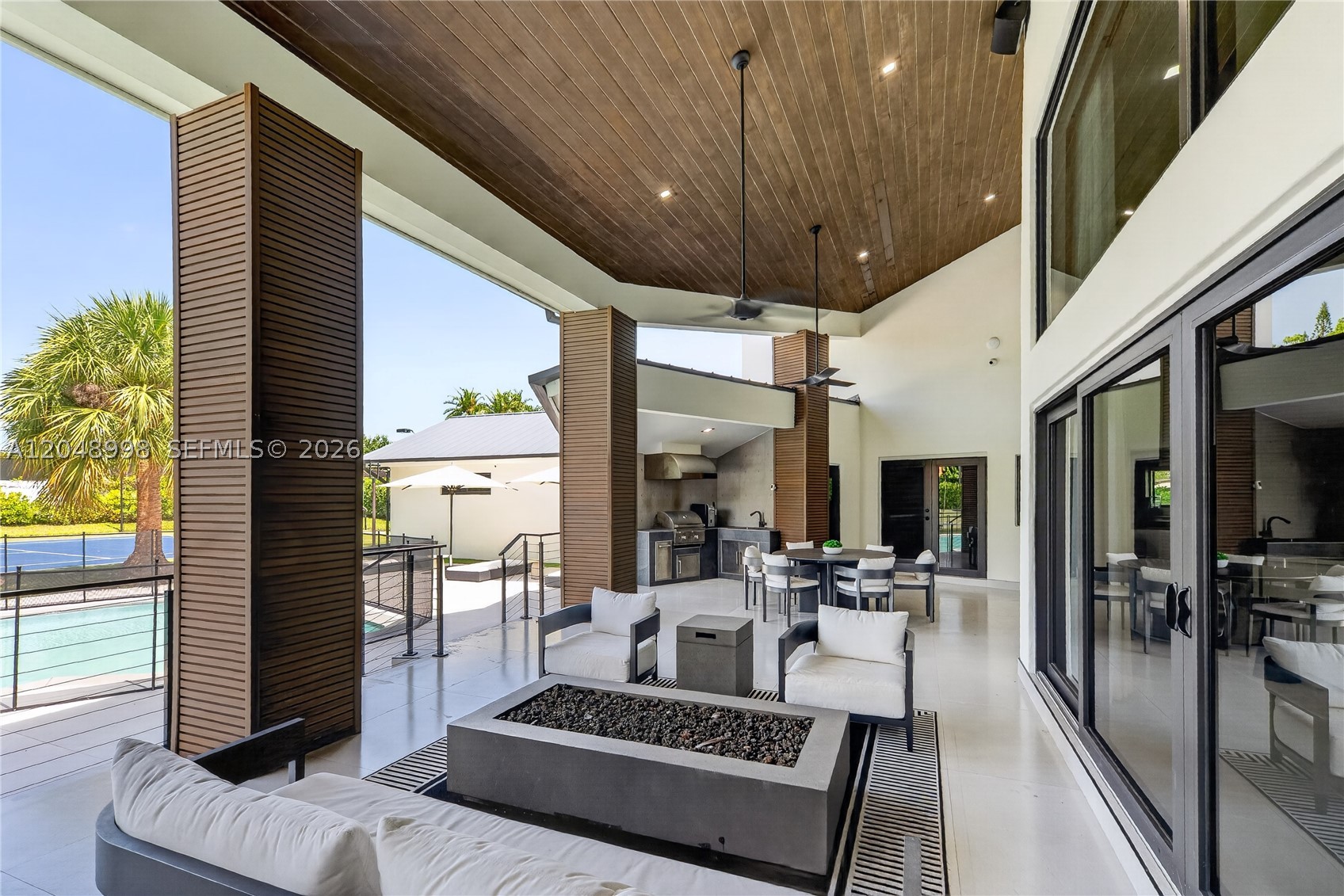 10506 SW 89 Place, Miami FL 33176