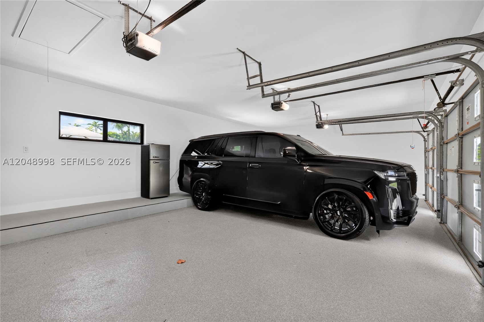 10506 SW 89 Place, Miami FL 33176