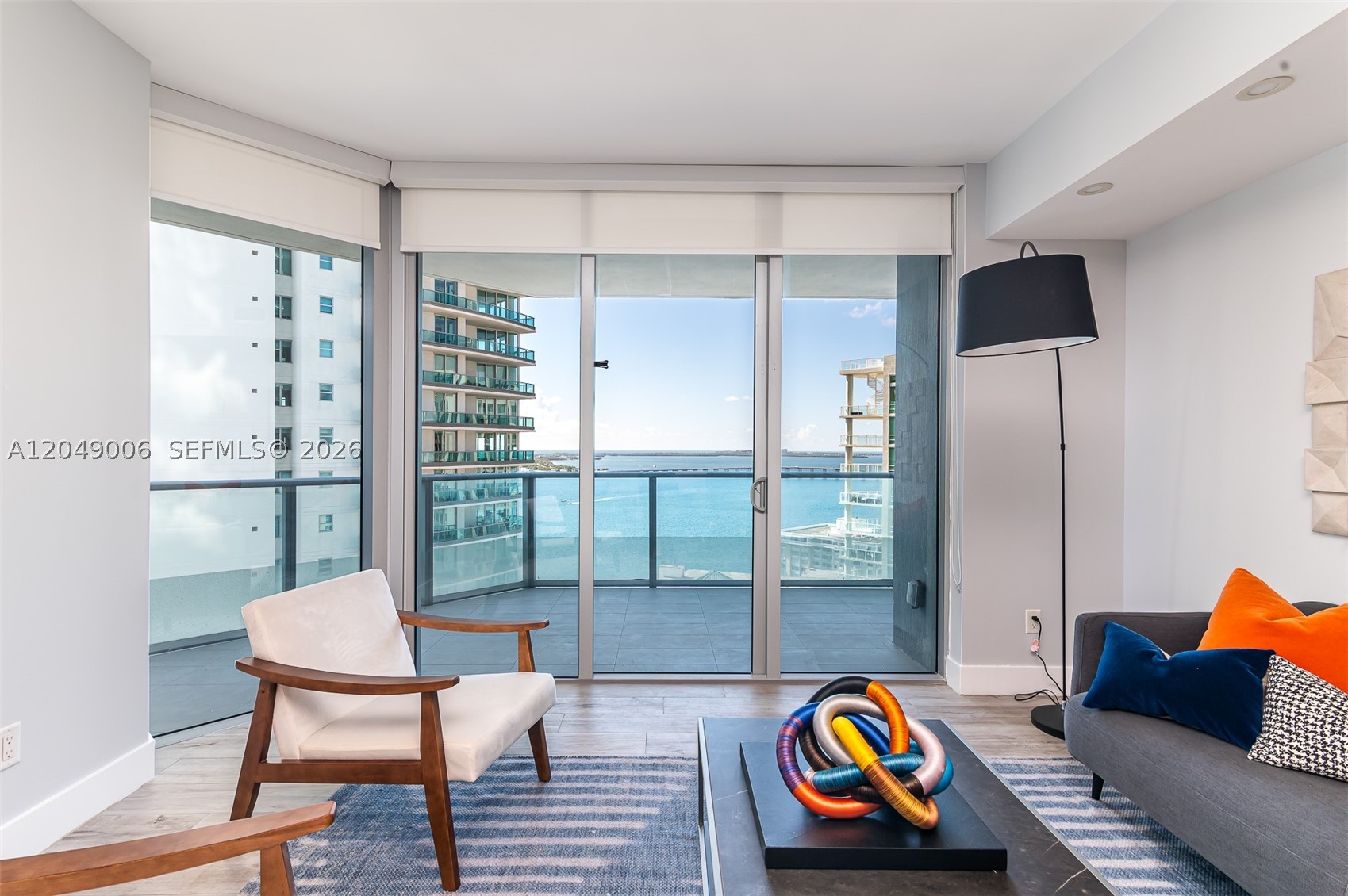 1300 Brickell Bay Dr #2509, Miami FL 33131