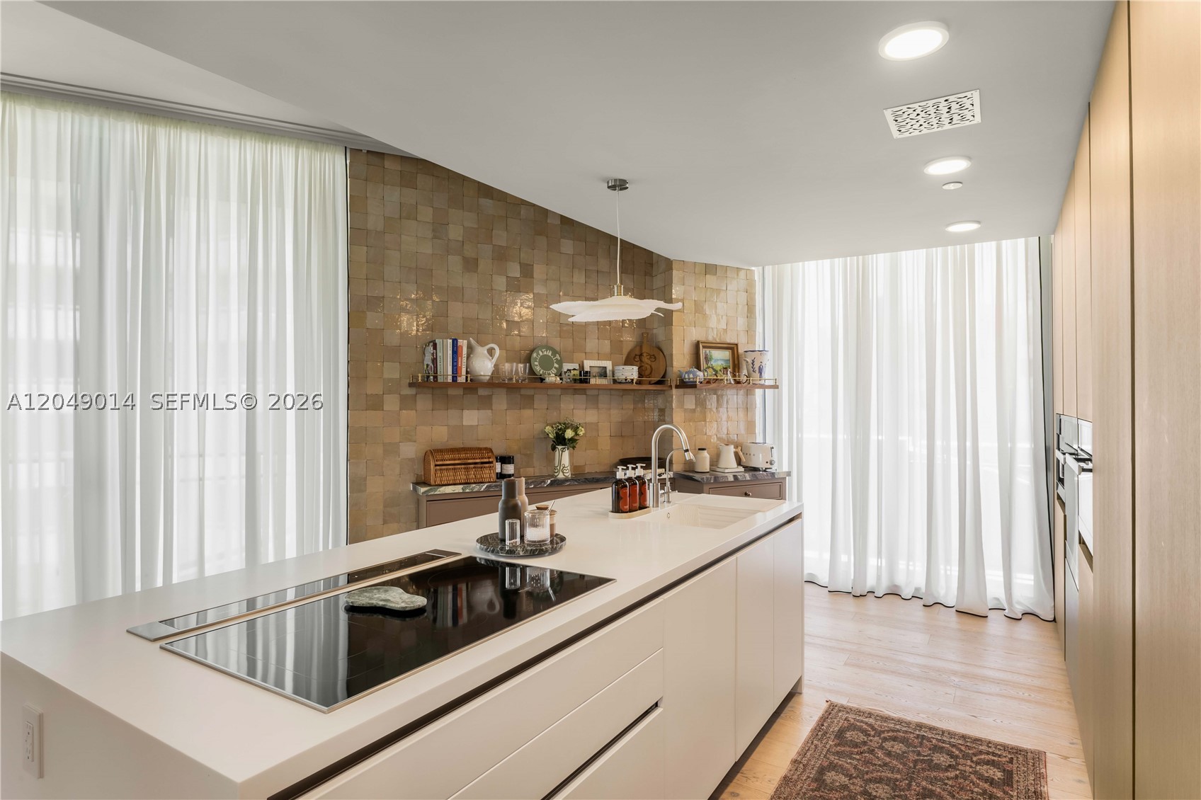 6800 Indian Creek Dr #4D, Miami Beach FL 33141