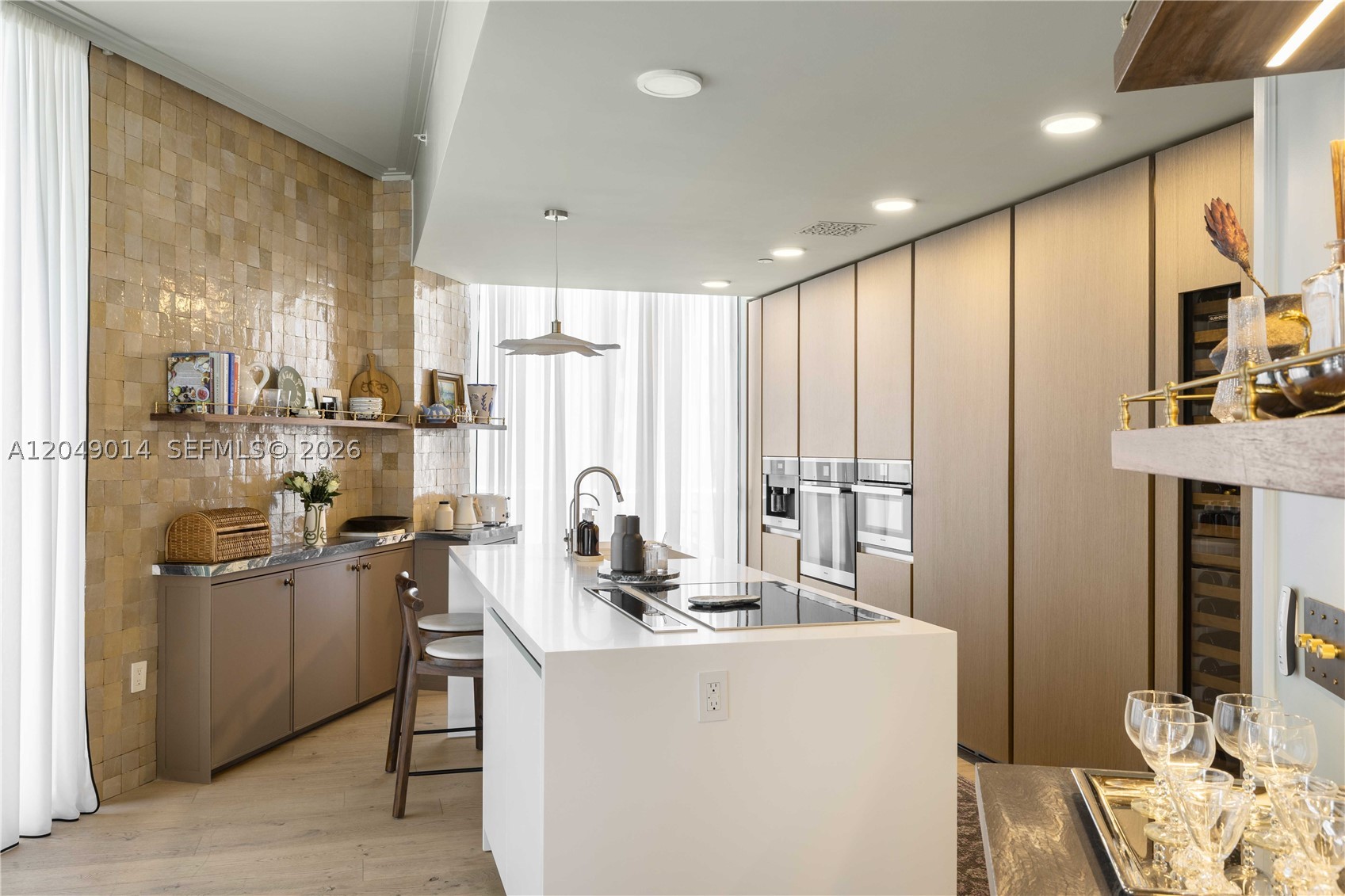 6800 Indian Creek Dr #4D, Miami Beach FL 33141