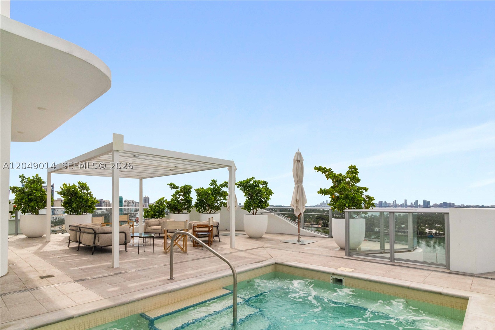 6800 Indian Creek Dr #4D, Miami Beach FL 33141