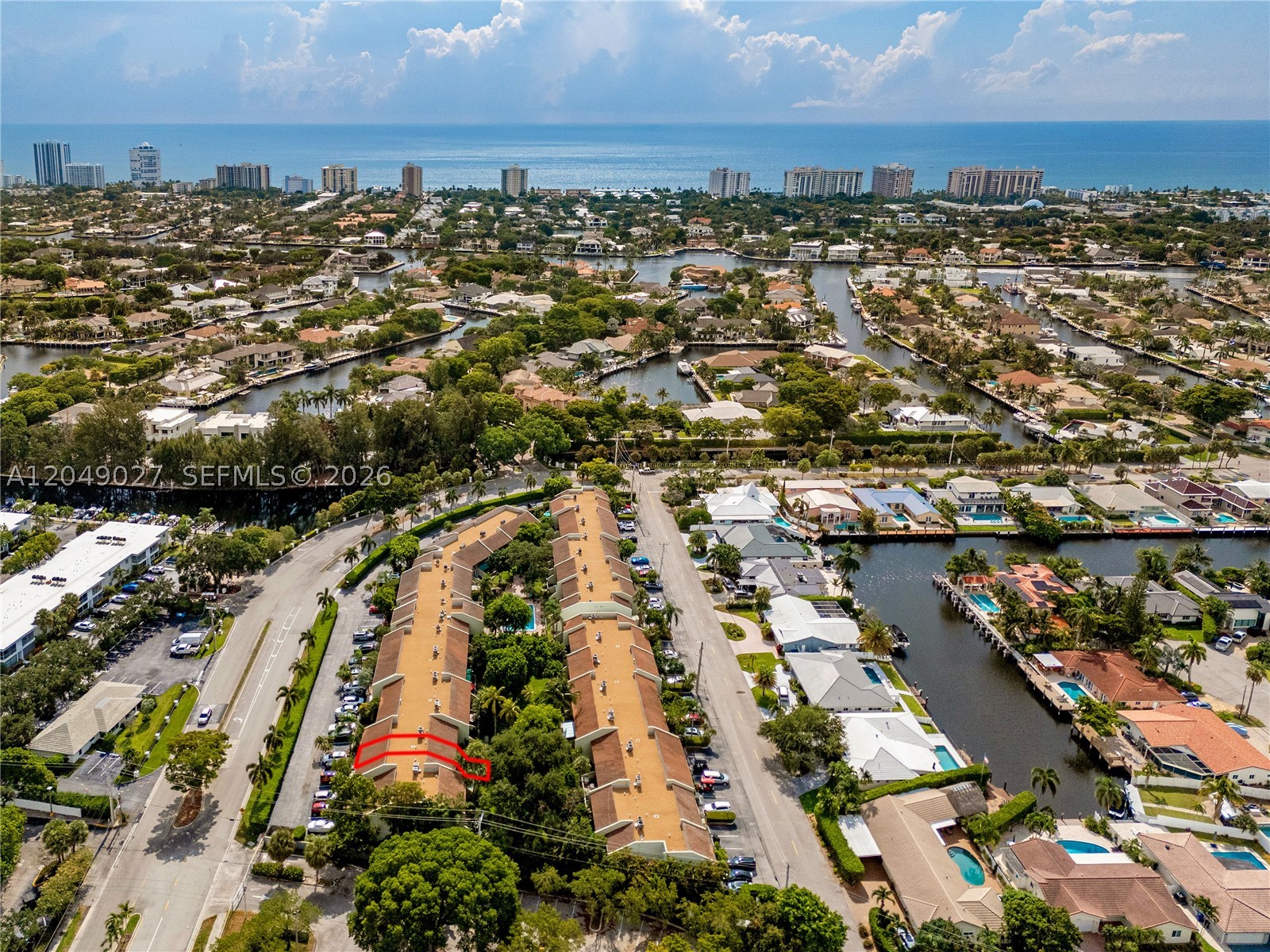 6047 Bayview Dr, Fort Lauderdale FL 33308