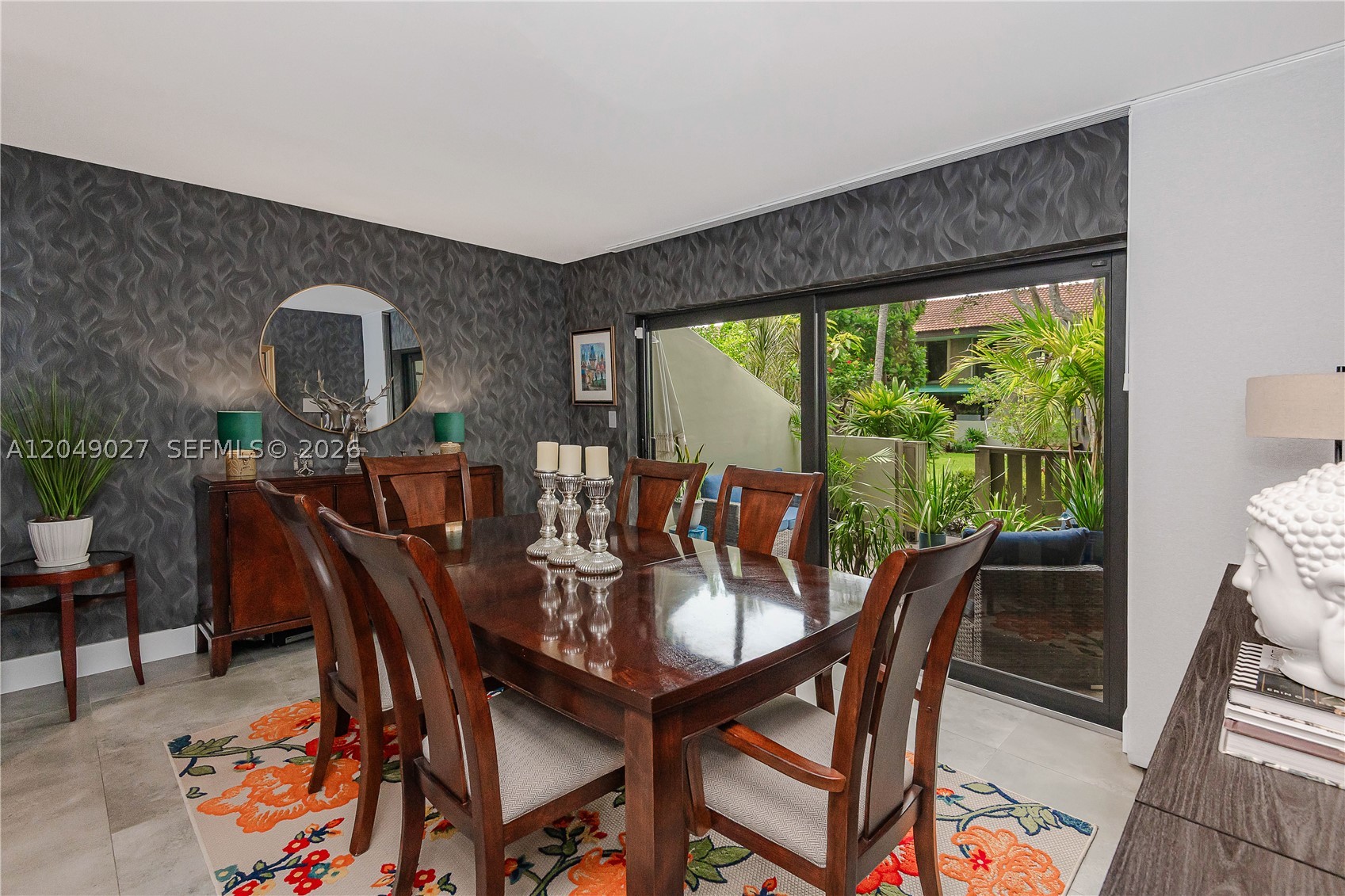 6047 Bayview Dr, Fort Lauderdale FL 33308