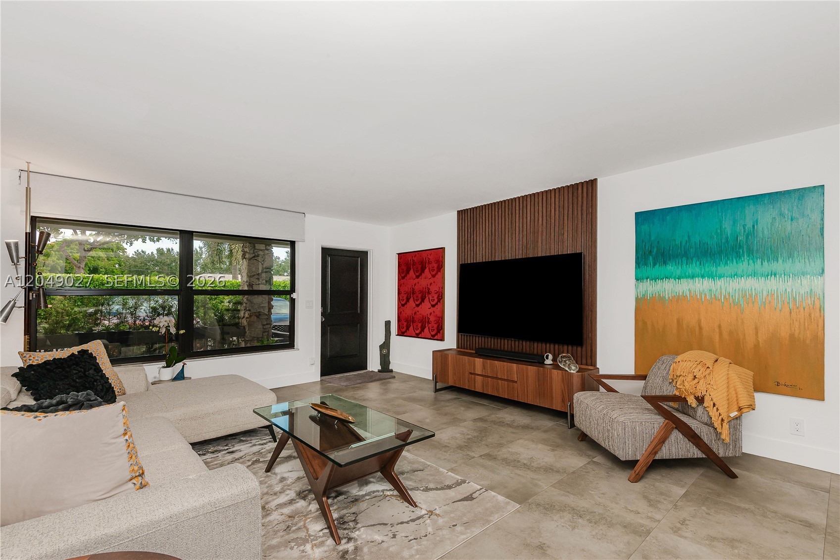 6047 Bayview Dr, Fort Lauderdale FL 33308