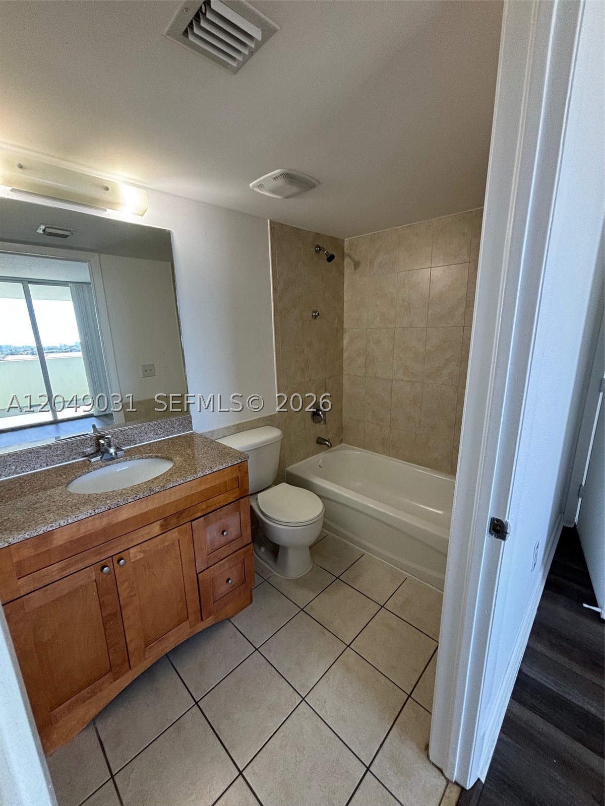 219 NW 12th Ave #911, Miami FL 33128