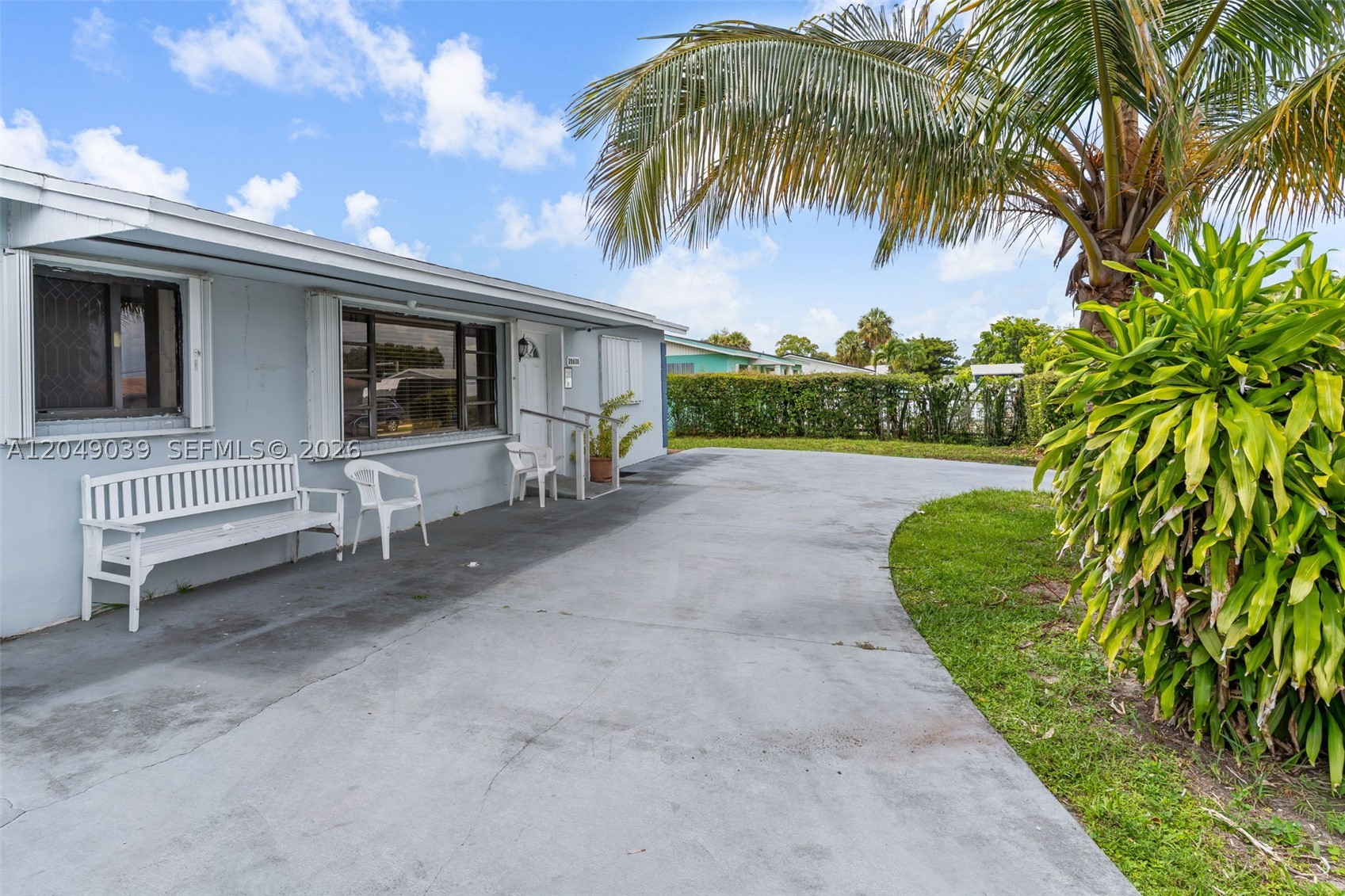 20630 NW 37th Ct, Miami Gardens FL 33055