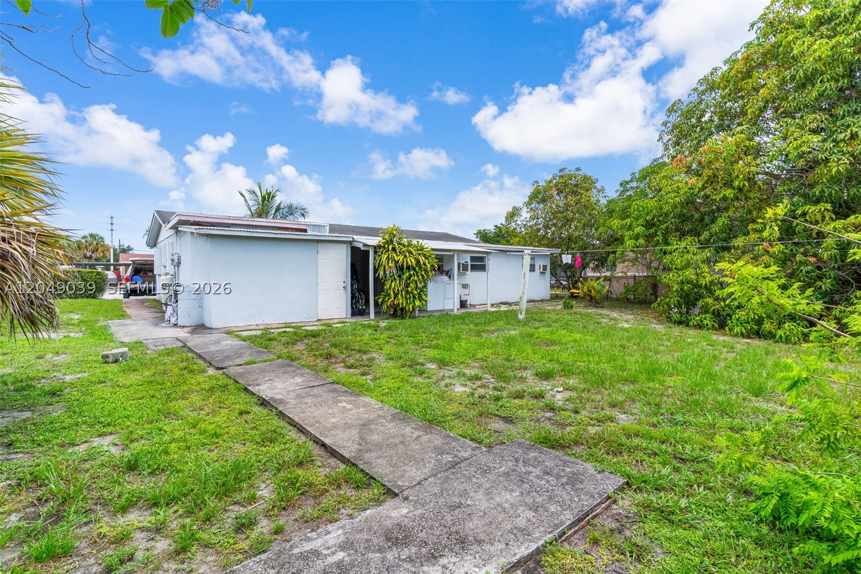 20630 NW 37th Ct, Miami Gardens FL 33055