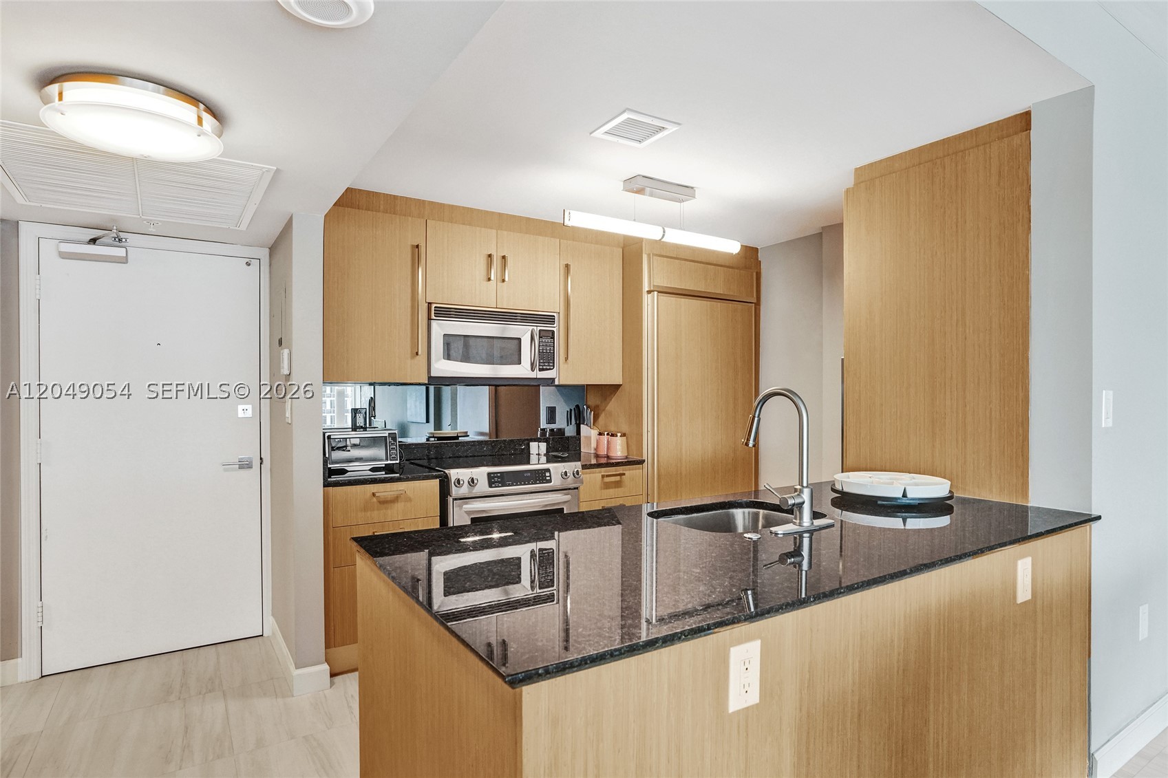 10275 Collins Ave #1116, Bal Harbour FL 33154