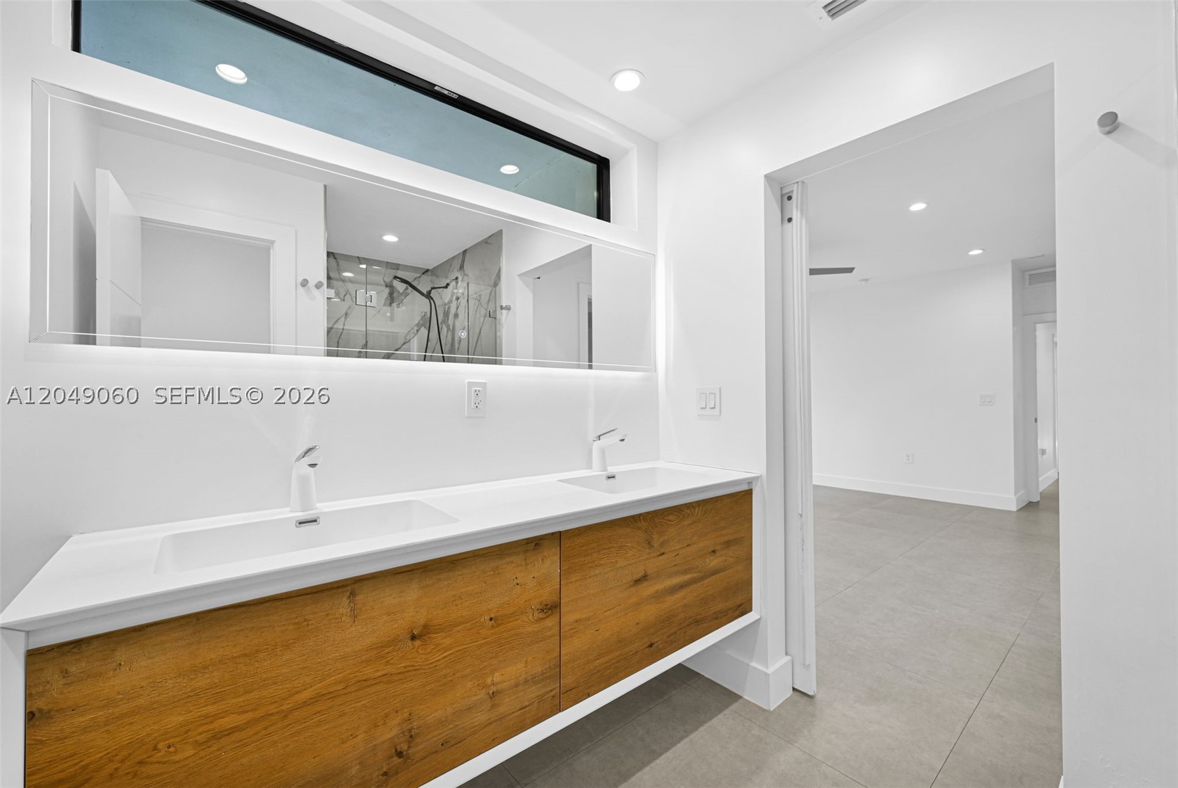 8871 SW 28th St, Miami FL 33165