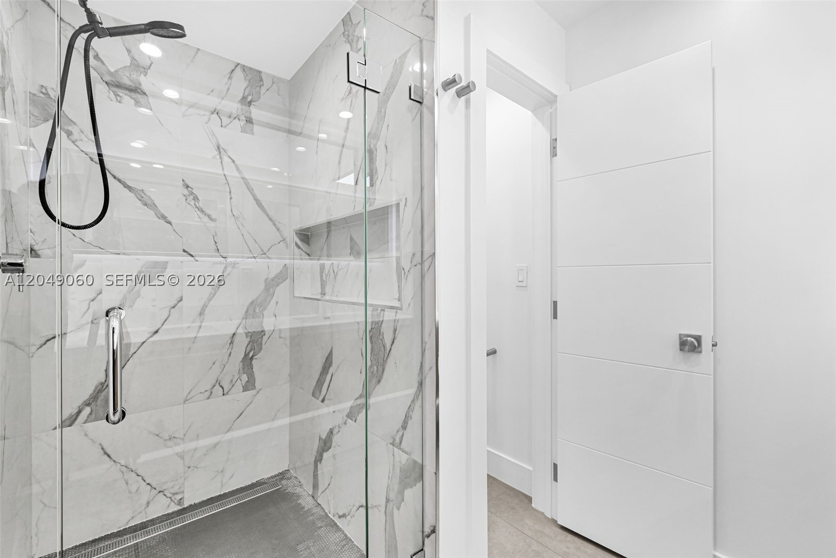 8871 SW 28th St, Miami FL 33165