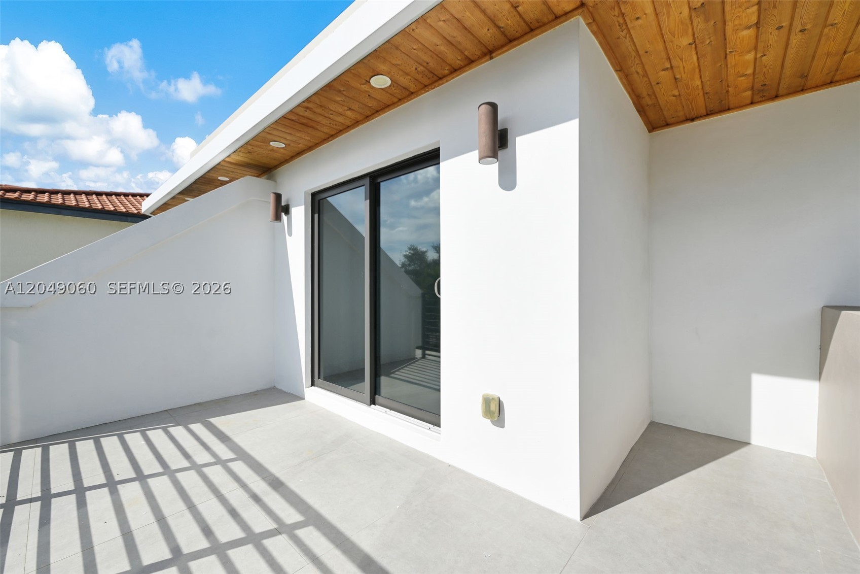 8871 SW 28th St, Miami FL 33165