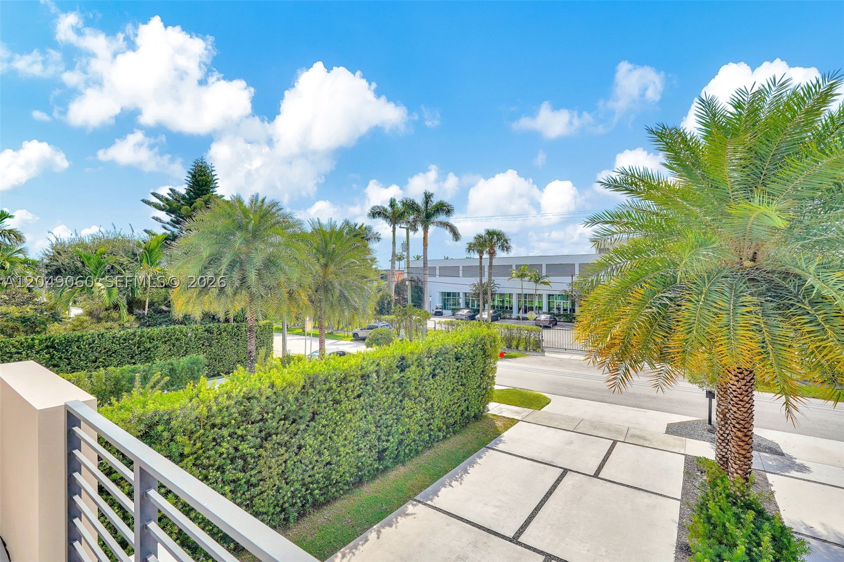 8871 SW 28th St, Miami FL 33165