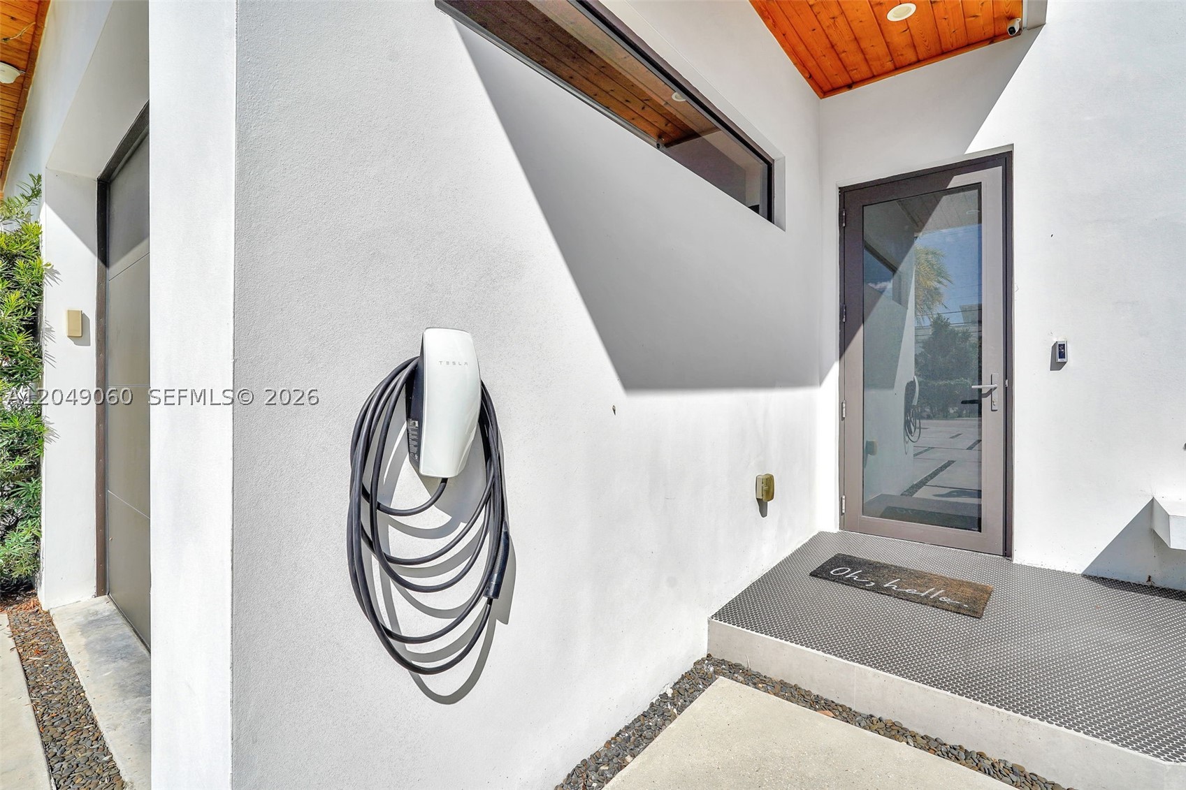 8871 SW 28th St, Miami FL 33165