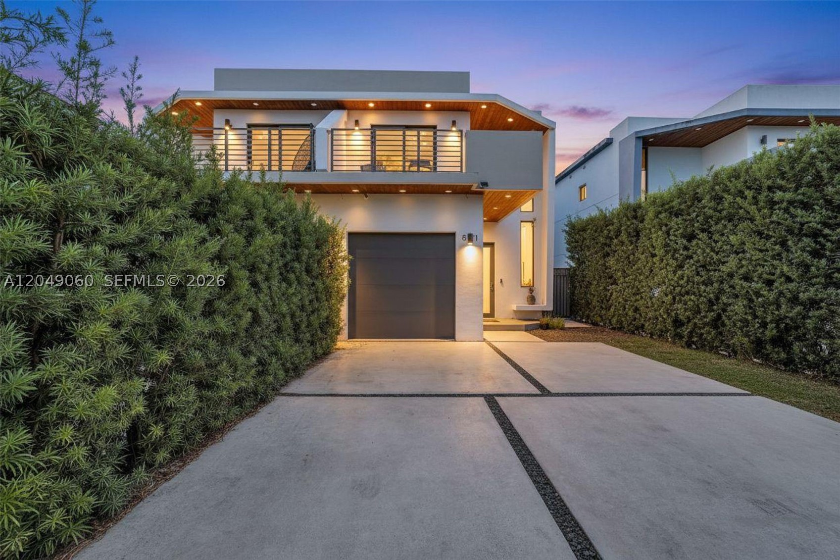 8871 SW 28th St, Miami FL 33165