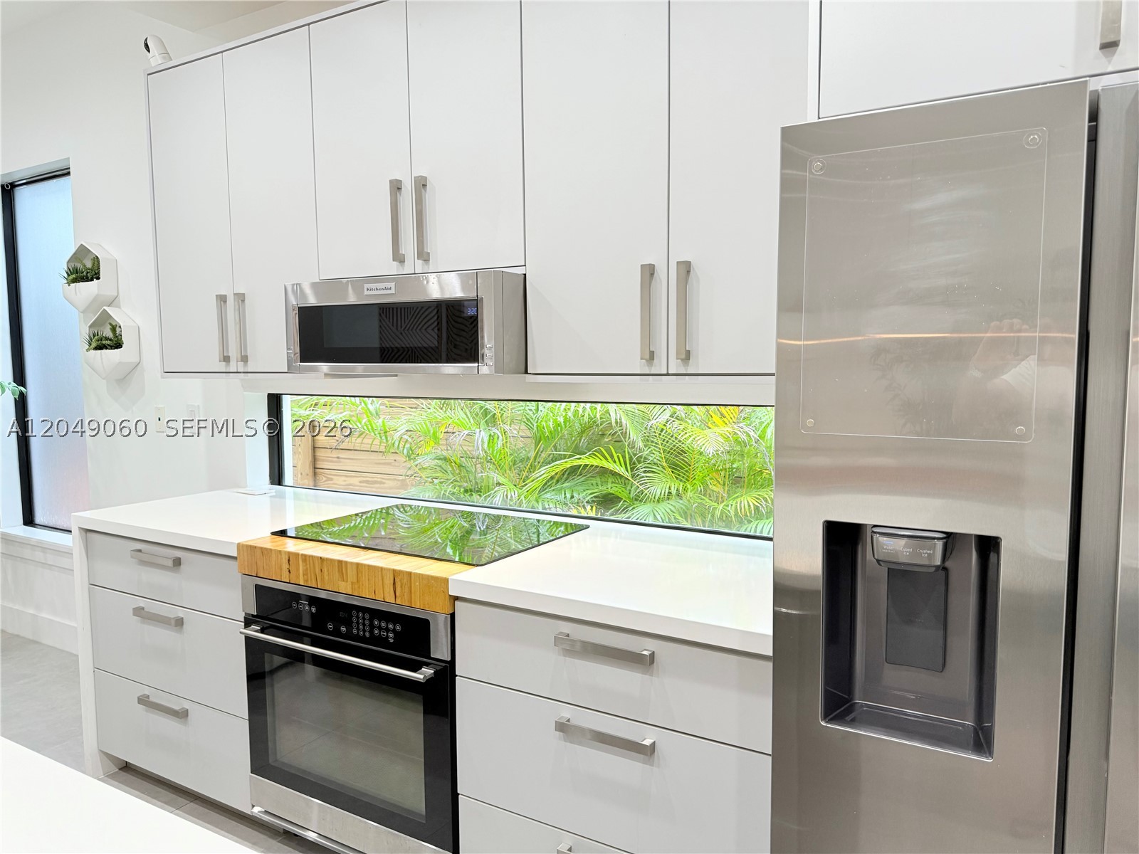 8871 SW 28th St, Miami FL 33165