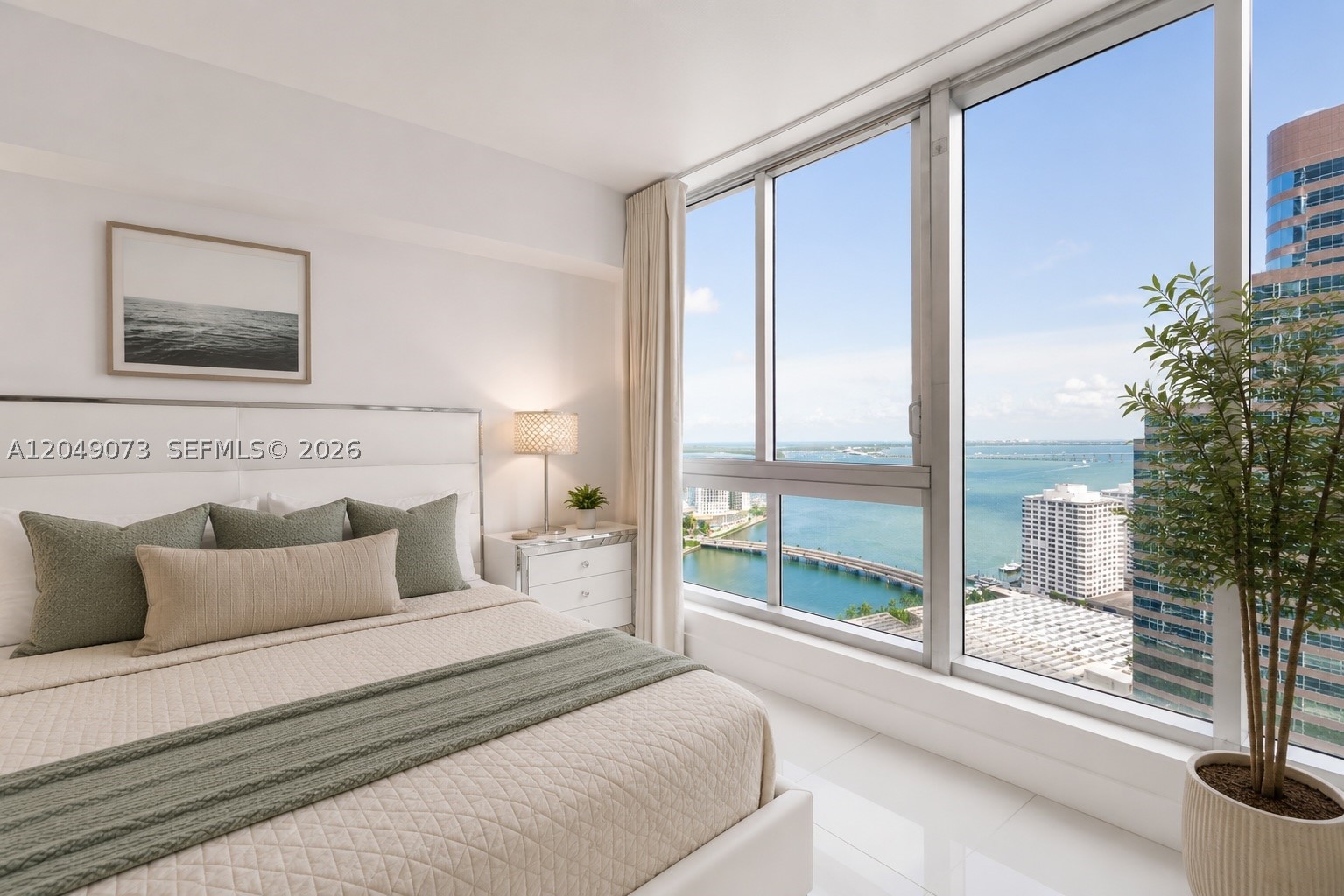485 Brickell Ave #2908, Miami FL 33131