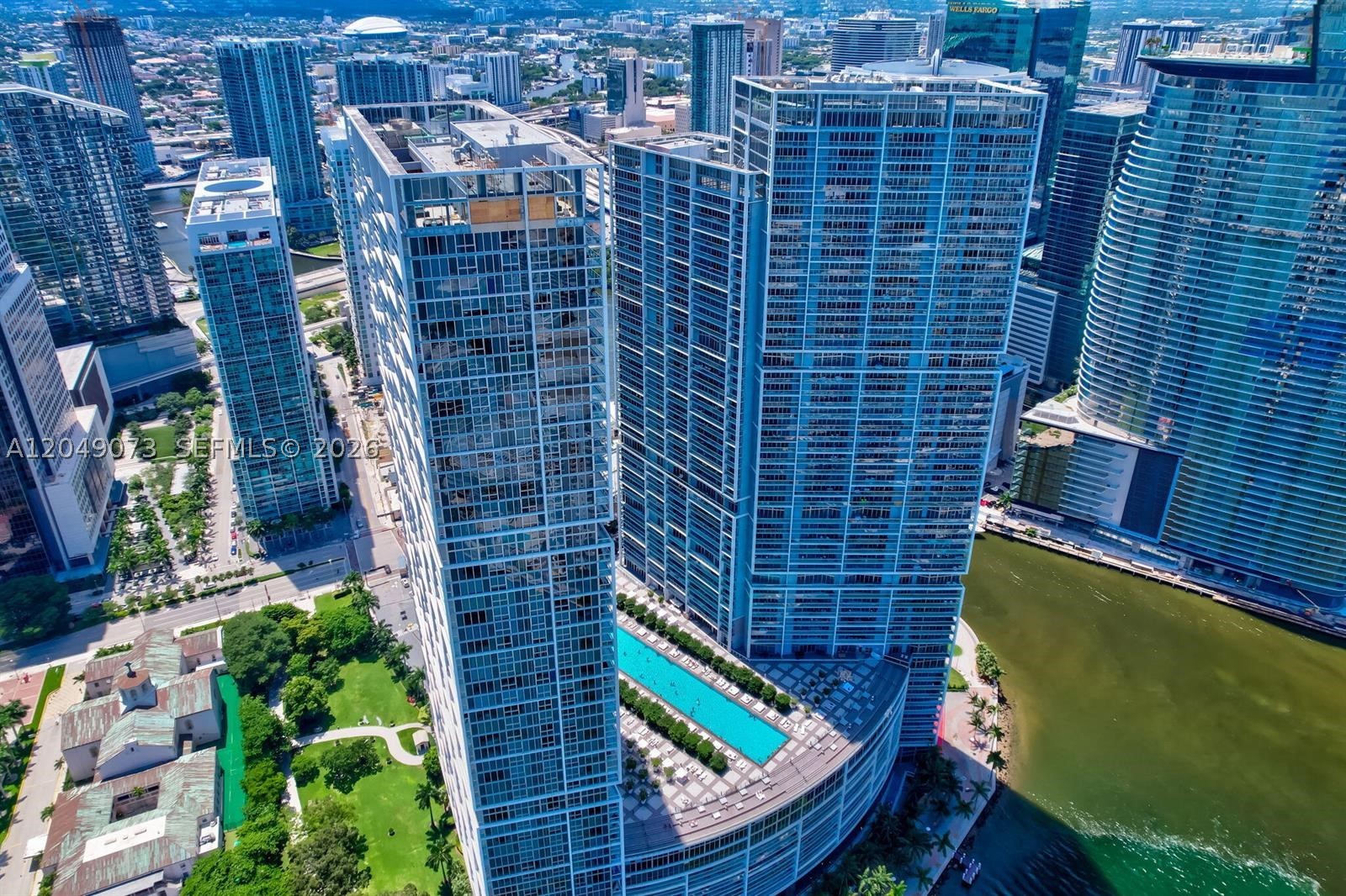 485 Brickell Ave #2908, Miami FL 33131
