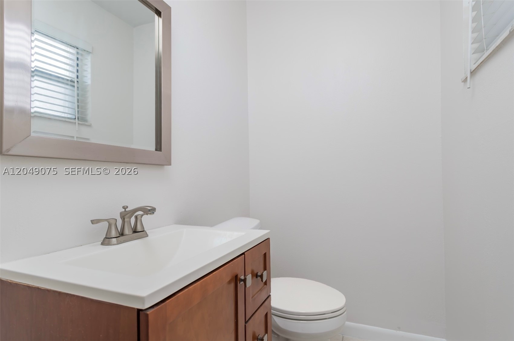 15389 S Dixie Hwy 25 Hwy #25, Palmetto Bay FL 33157