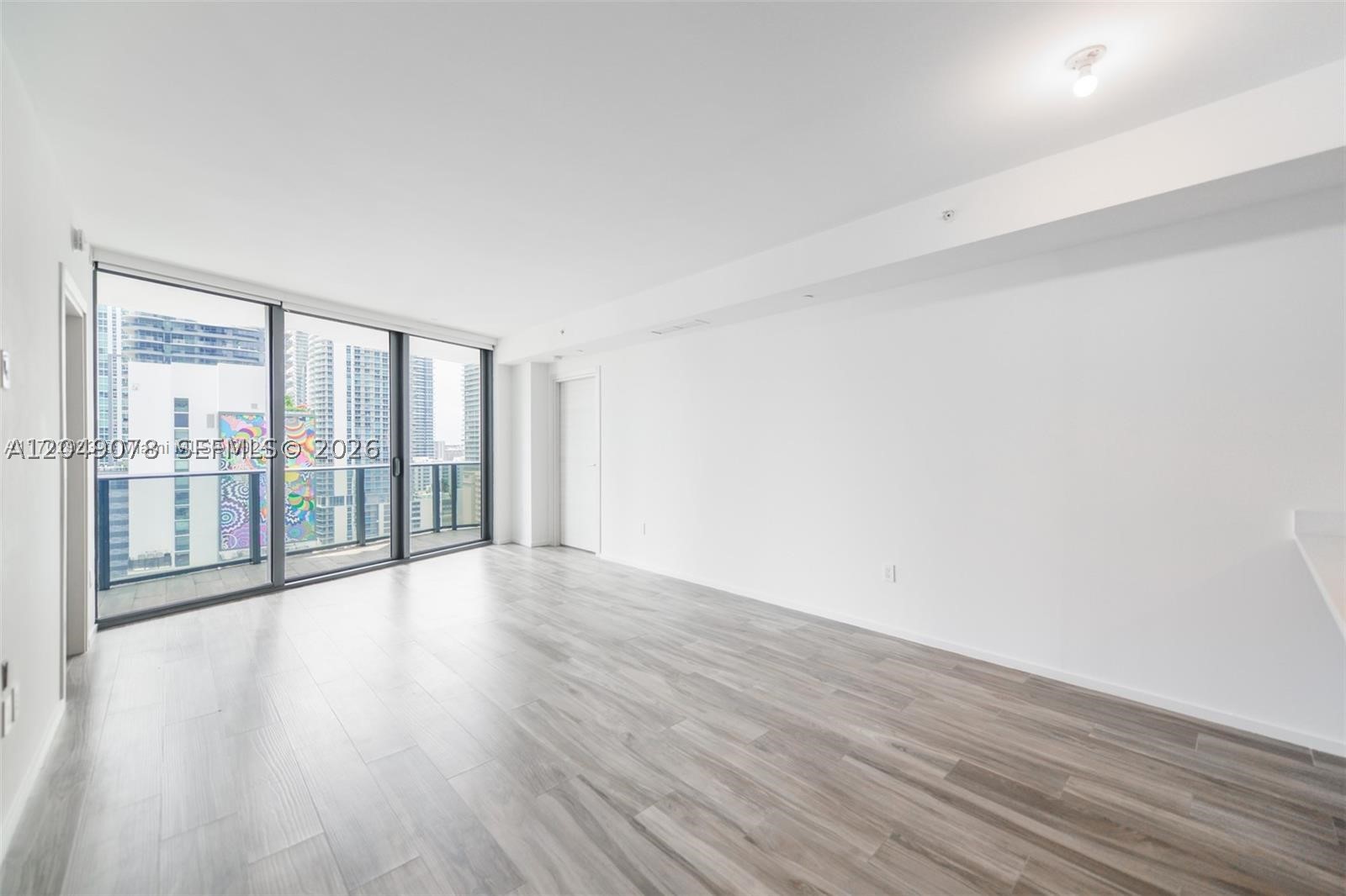 801 S Miami Ave #1702, Miami FL 33130
