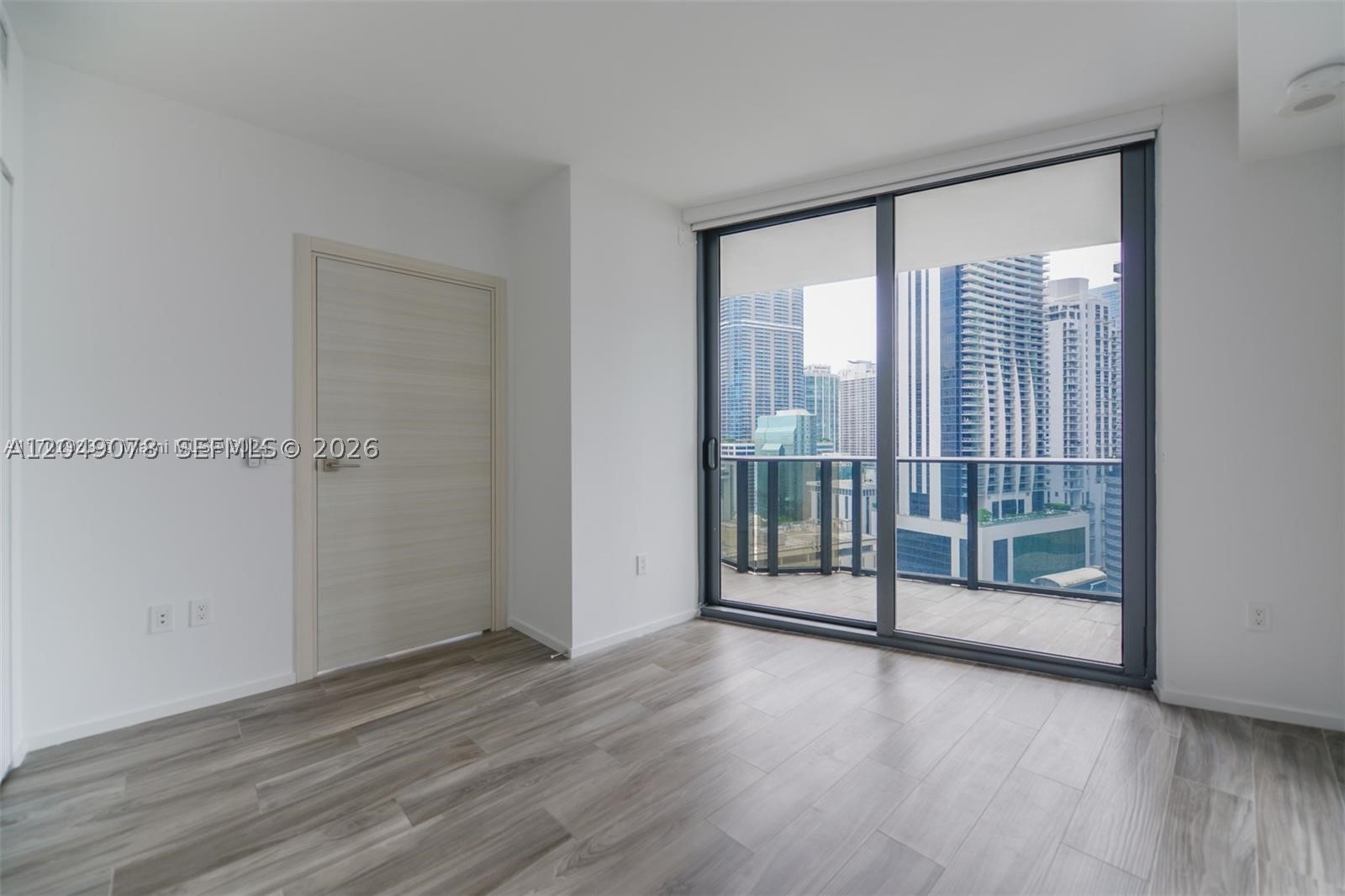 801 S Miami Ave #1702, Miami FL 33130