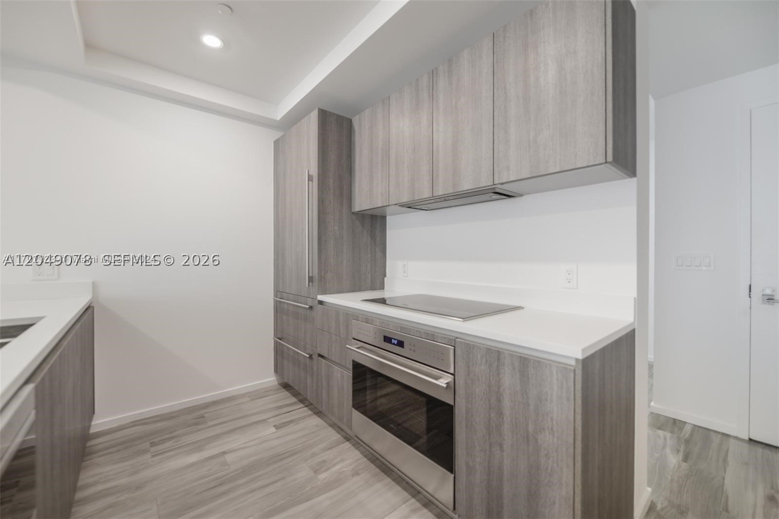 801 S Miami Ave #1702, Miami FL 33130