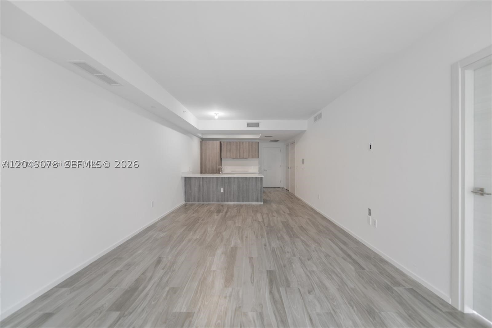 801 S Miami Ave #1702, Miami FL 33130
