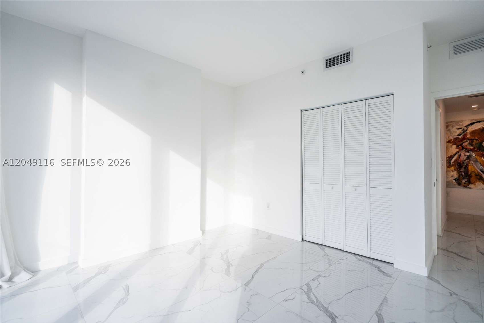 8425 Crespi Blvd #304, Miami Beach FL 33141