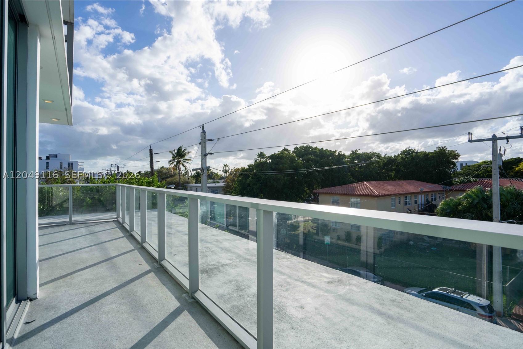 8425 Crespi Blvd #304, Miami Beach FL 33141