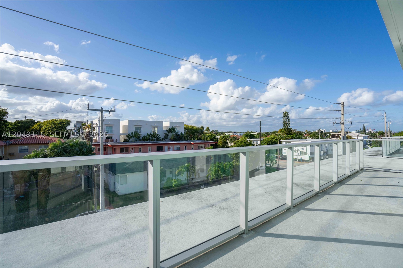8425 Crespi Blvd #304, Miami Beach FL 33141