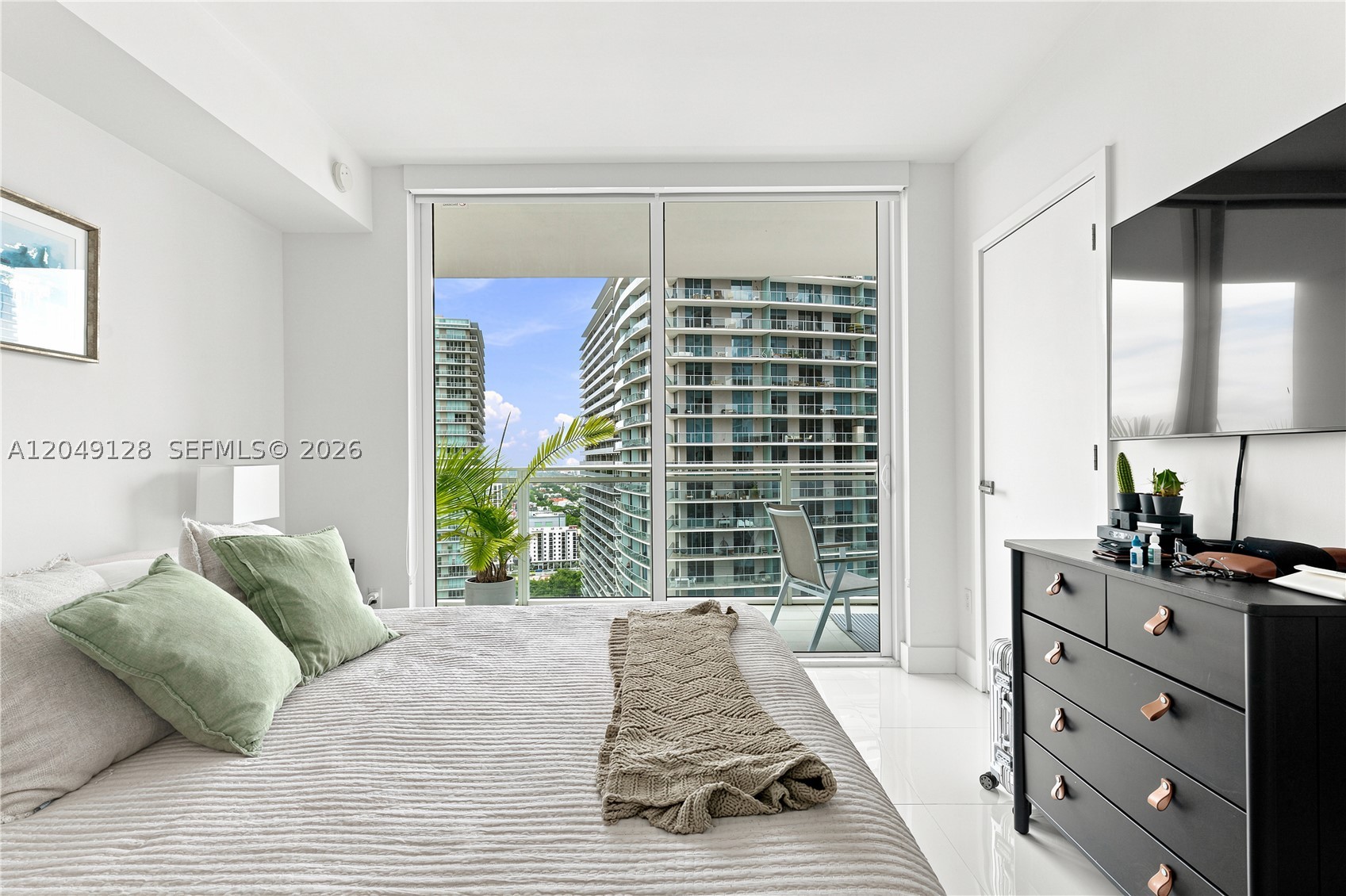 1080 Brickell Ave #2609, Miami FL 33131