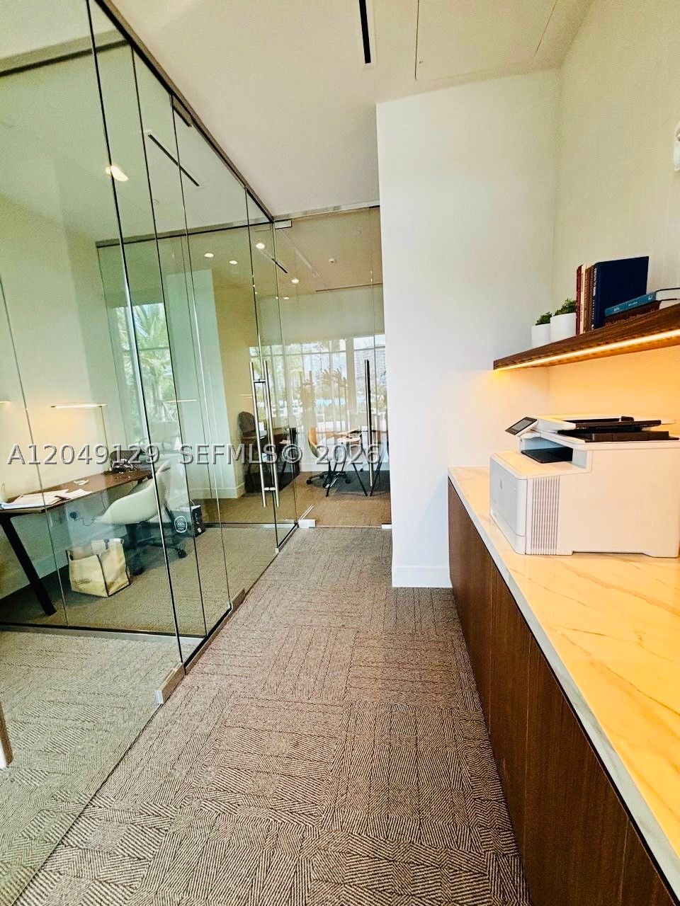 2411 Laguna Circle North #1411, Miami FL 33181
