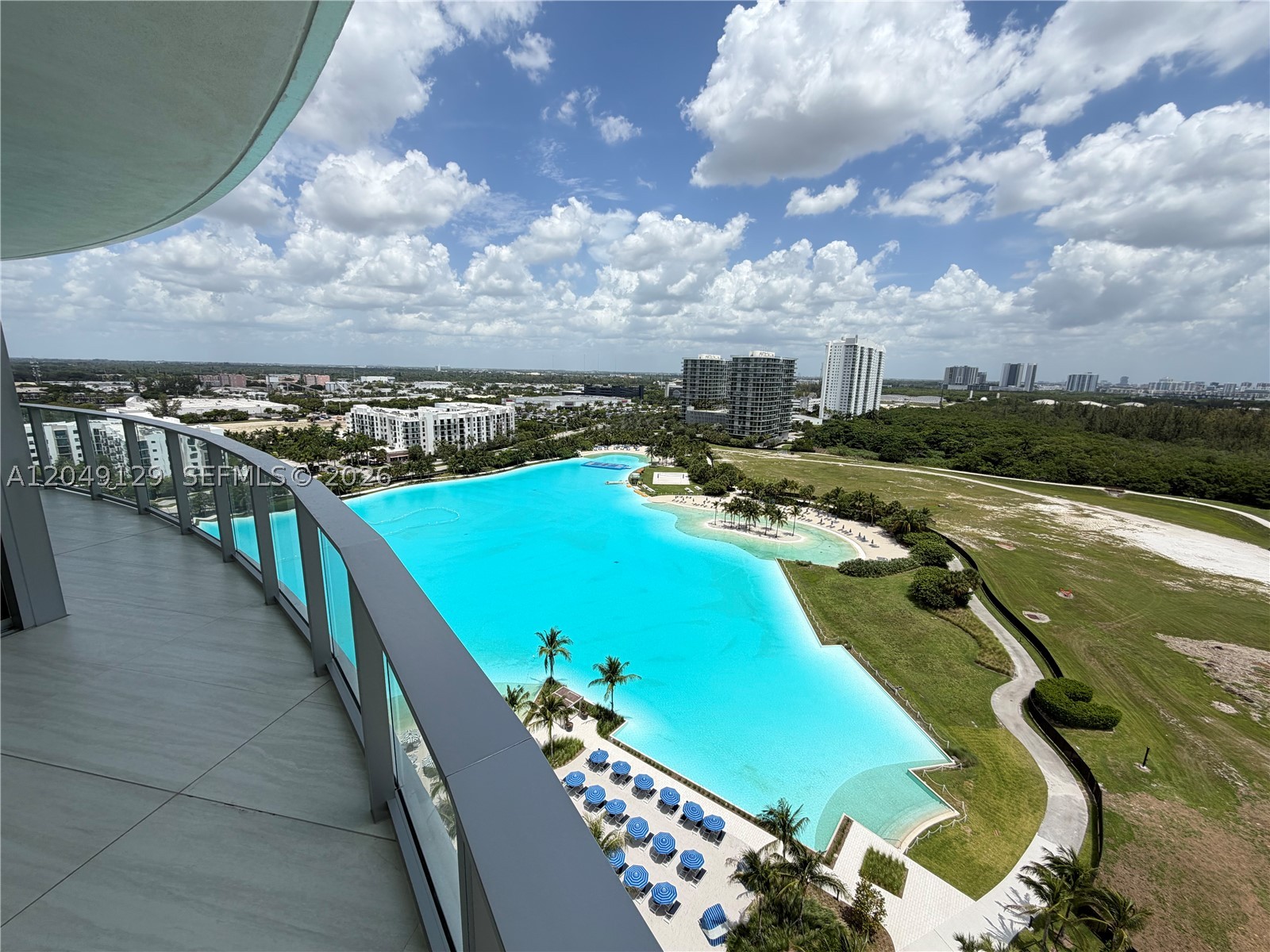 2411 Laguna Circle North #1411, Miami FL 33181