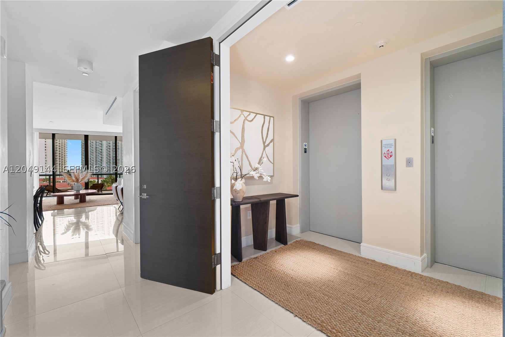 3250 NE 188th St #608, Aventura FL 33180