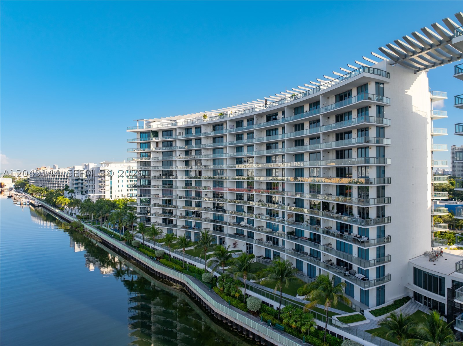 3250 NE 188th St #608, Aventura FL 33180