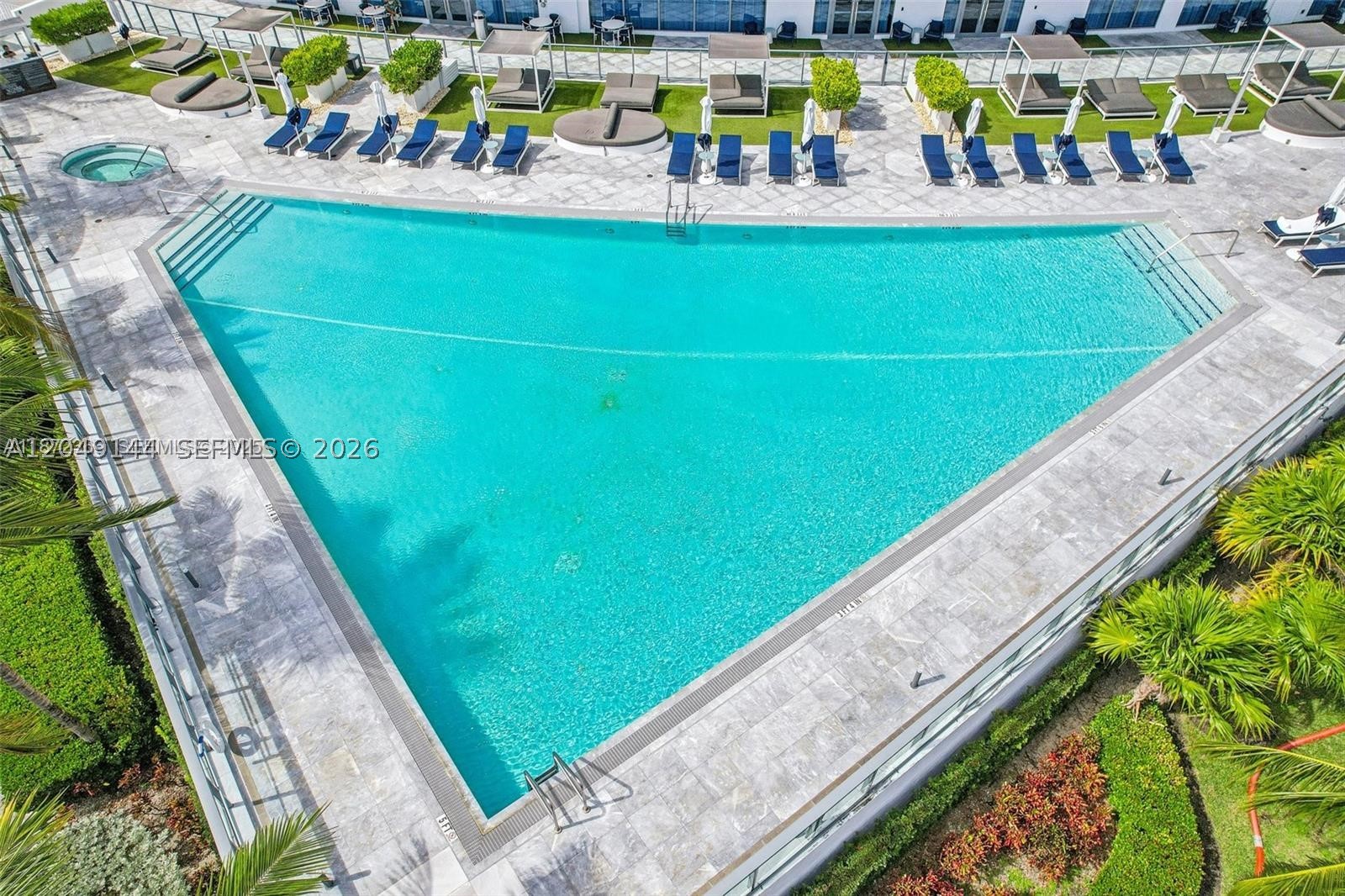 3250 NE 188th St #608, Aventura FL 33180